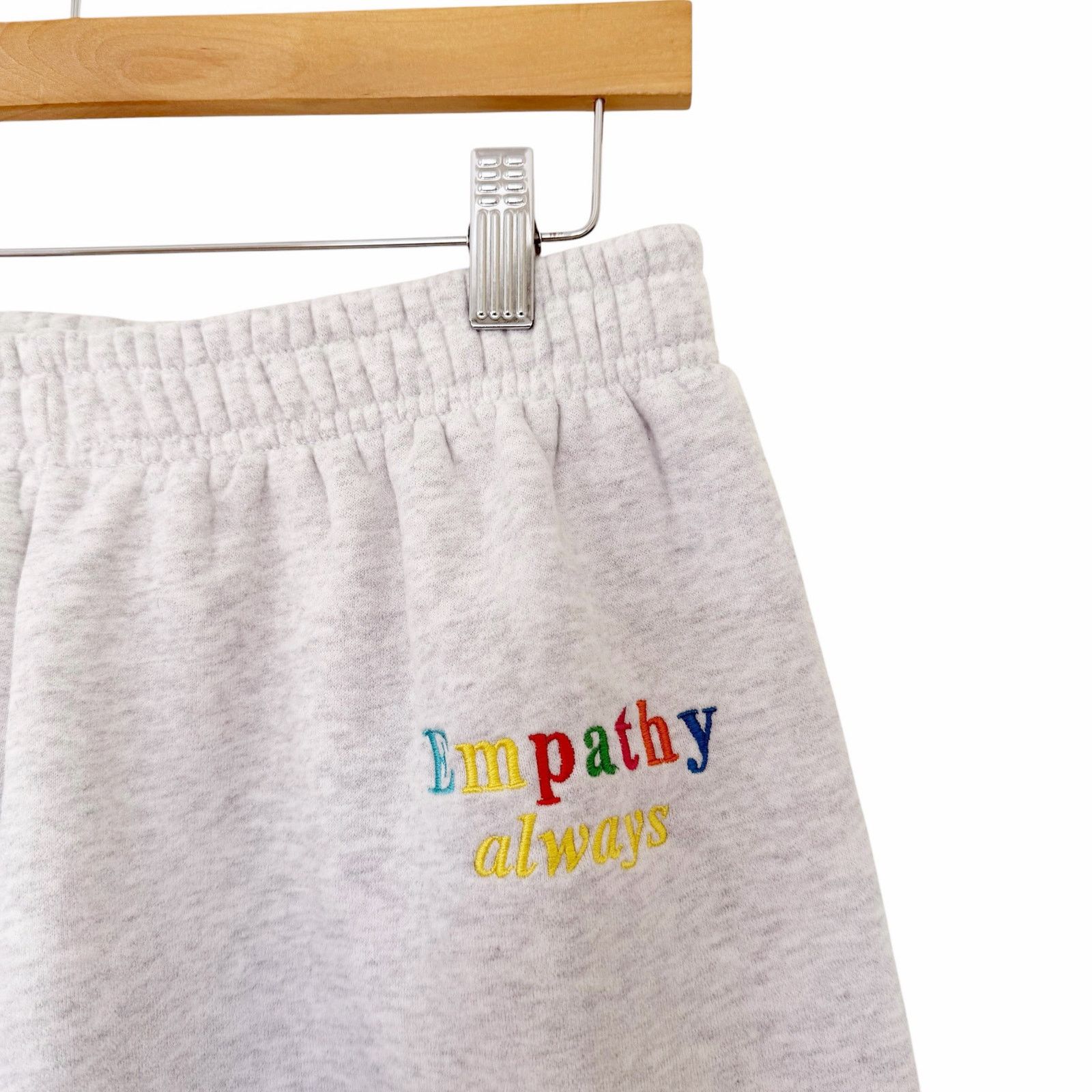 Other The Mayfair Group Empathy Always Gray Cropped Joggers Sz M/L Size 30" / US 8 / IT 44 - 3 Thumbnail