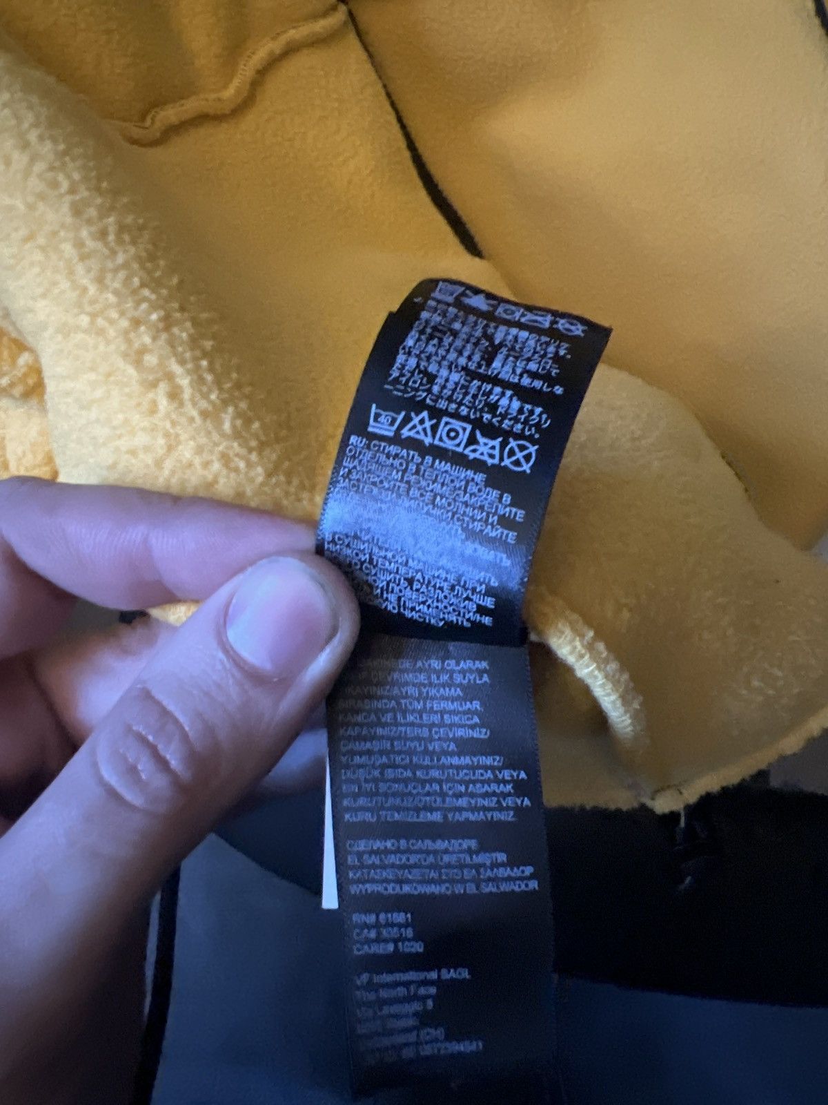 Supreme × The North Face Northface supreme Size US L / EU 52-54 / 3 - 6 Thumbnail