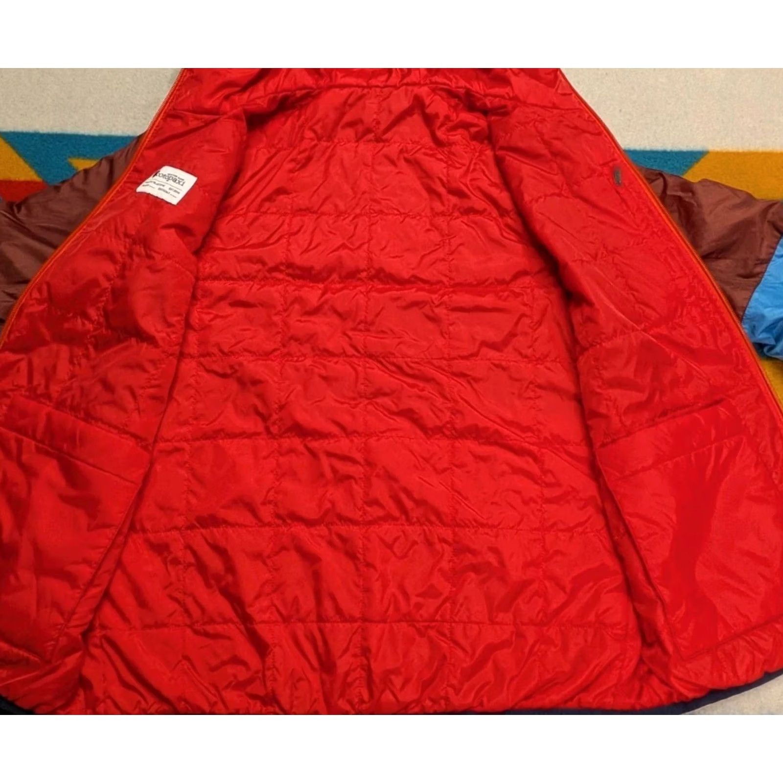 Cotopaxi Cotopaxi Puffer Jacket Hooded Insulated Women's Small Multicolor Reversible Size S / US 4 / IT 40 - 6 Thumbnail