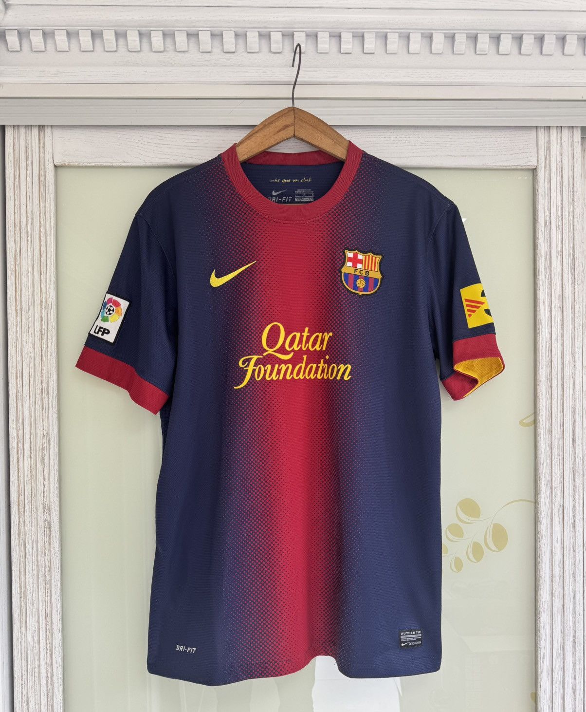 Nike Messi #10 Barcelona 2012-2013 Home Soccer Jersey Vintage Kit Size US L / EU 52-54 / 3 - 2 Thumbnail