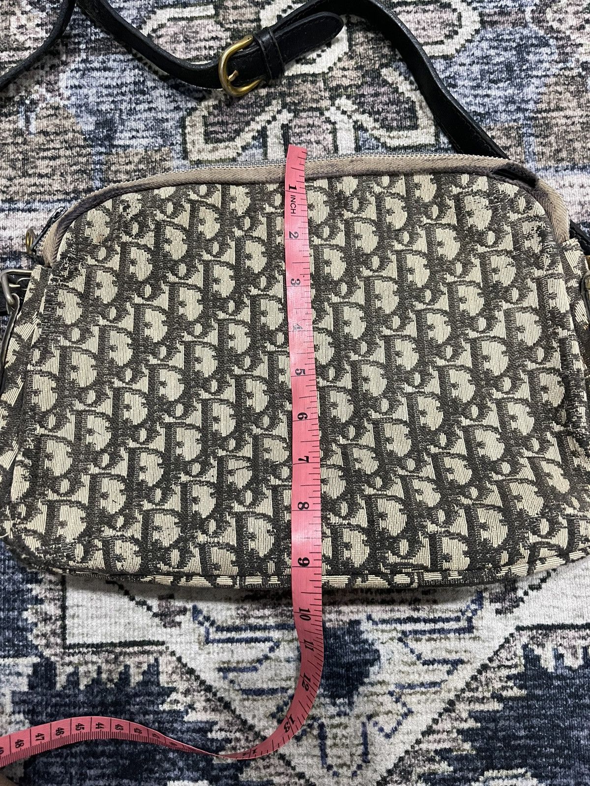Christian Dior Monsieur × Vintage Vintage 80s Christian Dior Monogram Distressed Sling Bag Size ONE SIZE - 22 Thumbnail
