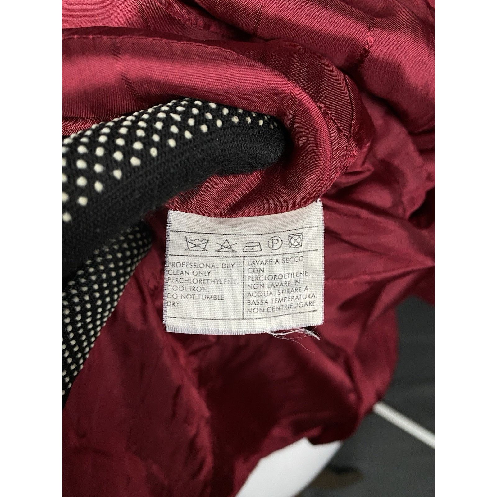 Salvatore Ferragamo Salvatore Ferragamo Women's Pink Red 2 Piece Wool Skirt Suit Size XL / US 12-14 / IT 48-50 - 11 Thumbnail