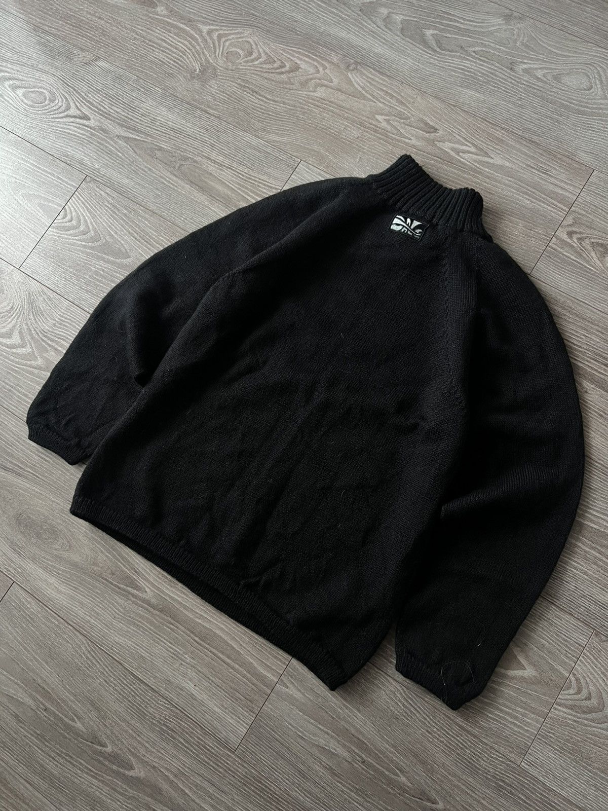 Dale Of Norway ‼️Vintage Dale of Norway 100% Wool Fire Emblem Lampo Sweater‼️ Size US M / EU 48-50 / 2 - 12 Thumbnail