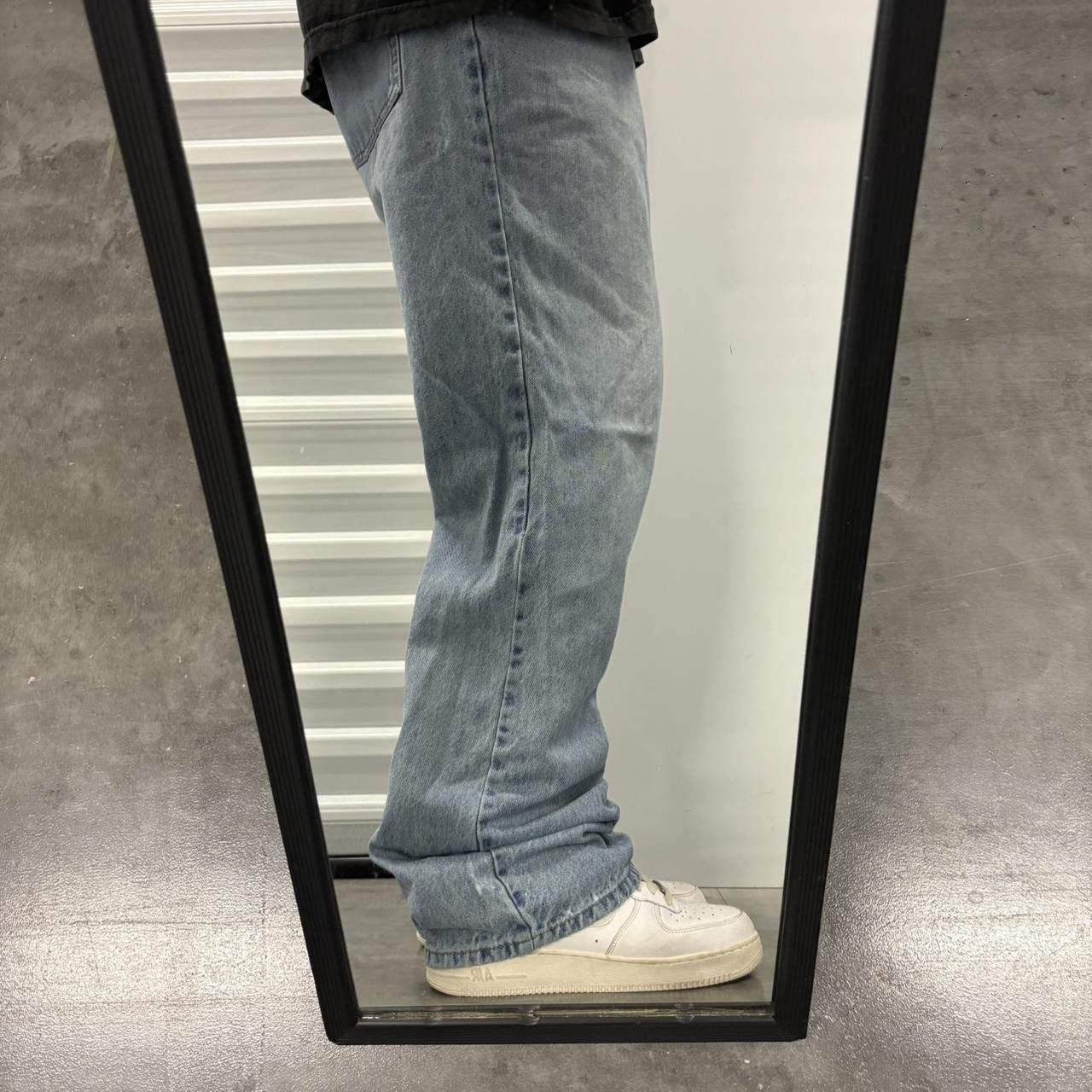 Vintage Crazy Vintage Y2K/2000s Super Baggy Skater Style Steve and Barrys Light Wash Denim Jeans! Size US 36 / EU 52 - 2 Thumbnail