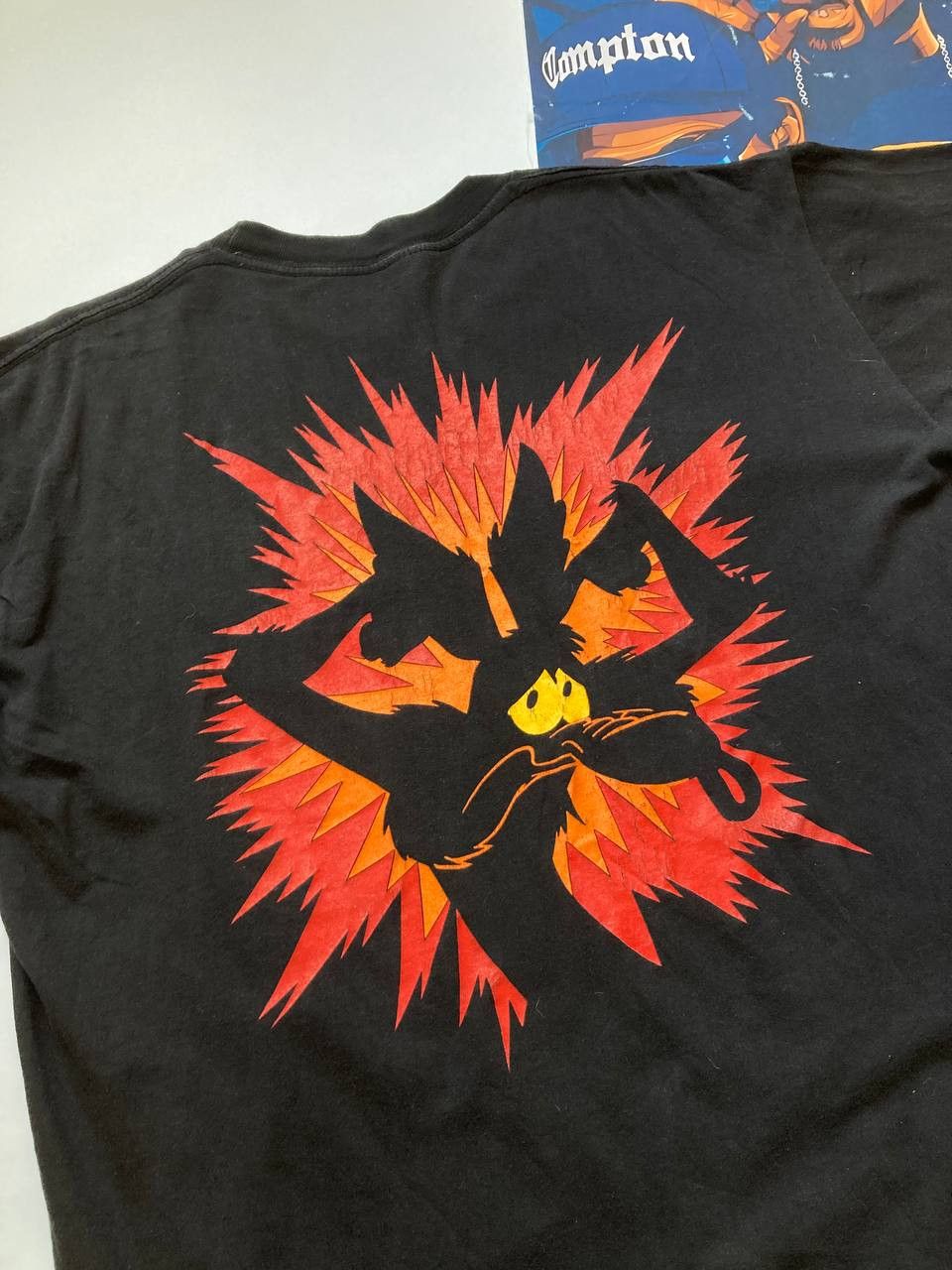 Band Tees Rare Vintage 1992 Looney Tunes Wile E. Coyote Tee Size US M / EU 48-50 / 2 - 4 Thumbnail