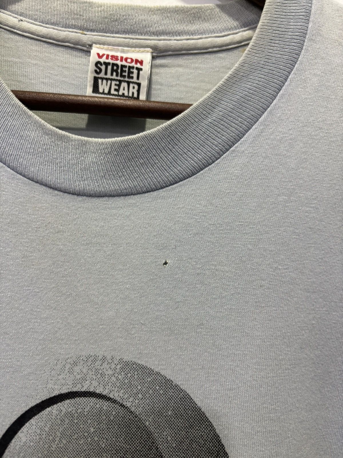 Vision Streetwear Vintage 80’s Vision Streetwear Tshirt Size US L / EU 52-54 / 3 - 3 Thumbnail