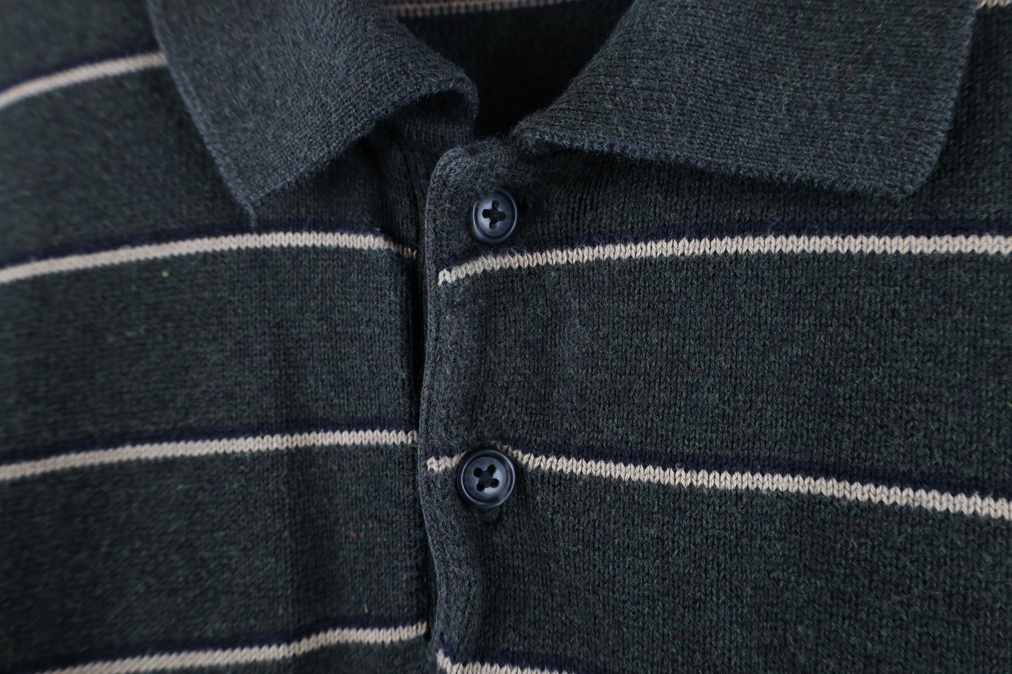 Vintage Vintage 90s Streetwear Heavyweight Knit Long Sleeve Polo Size US XL / EU 56 / 4 - 4 Thumbnail