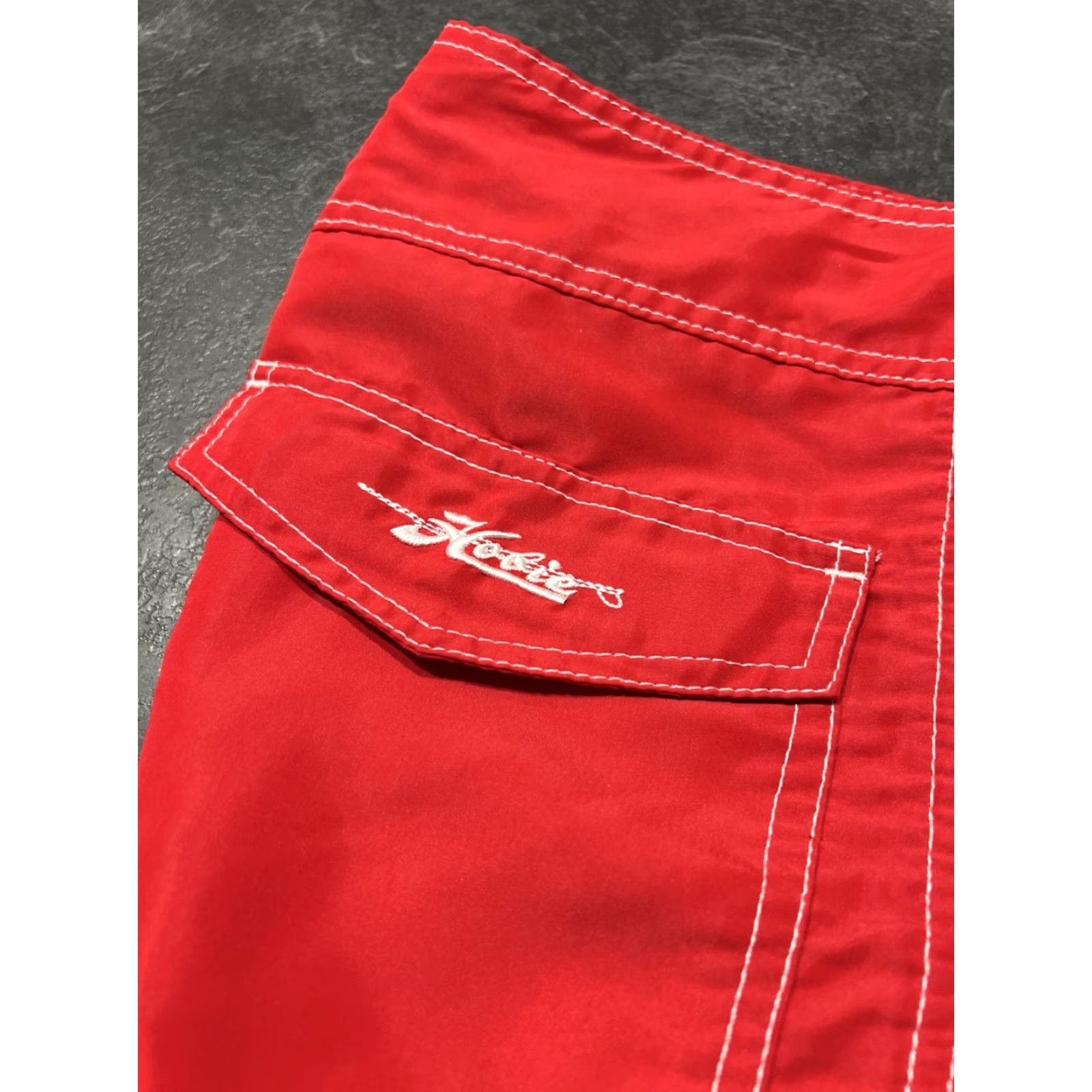Vintage Hobie Board Shorts 38 Red Stripes Classic Hobie 38 Men Surfing Board Shorts Red Stripes Adult Regular Men's Garment Bottom Nylon Polyester 100% Nylon Size US 38 / EU 54 - 6 Thumbnail