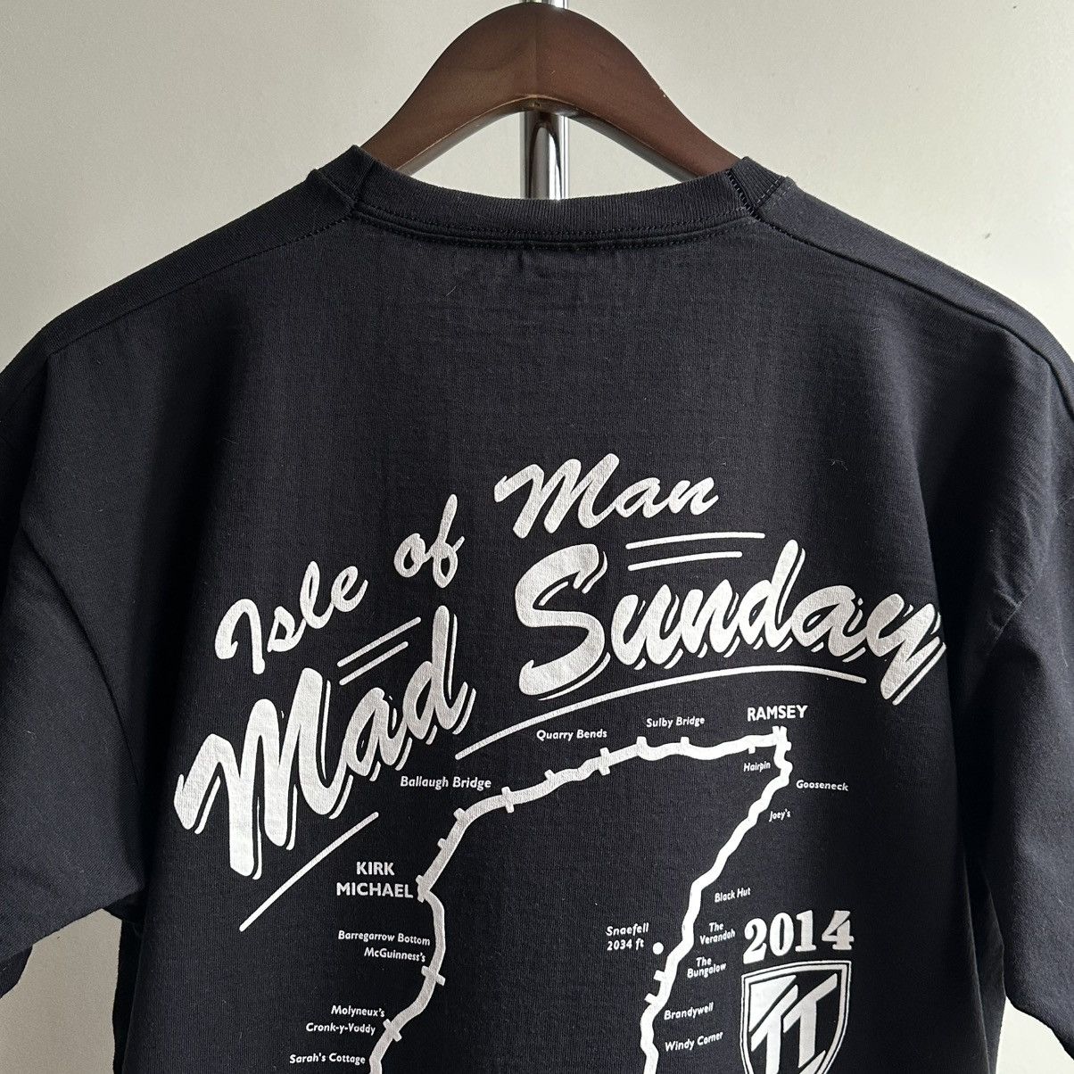 Vintage Vintage Isle of Man TT Moto Racing T-Shirt Size US XL / EU 56 / 4 - 4 Thumbnail