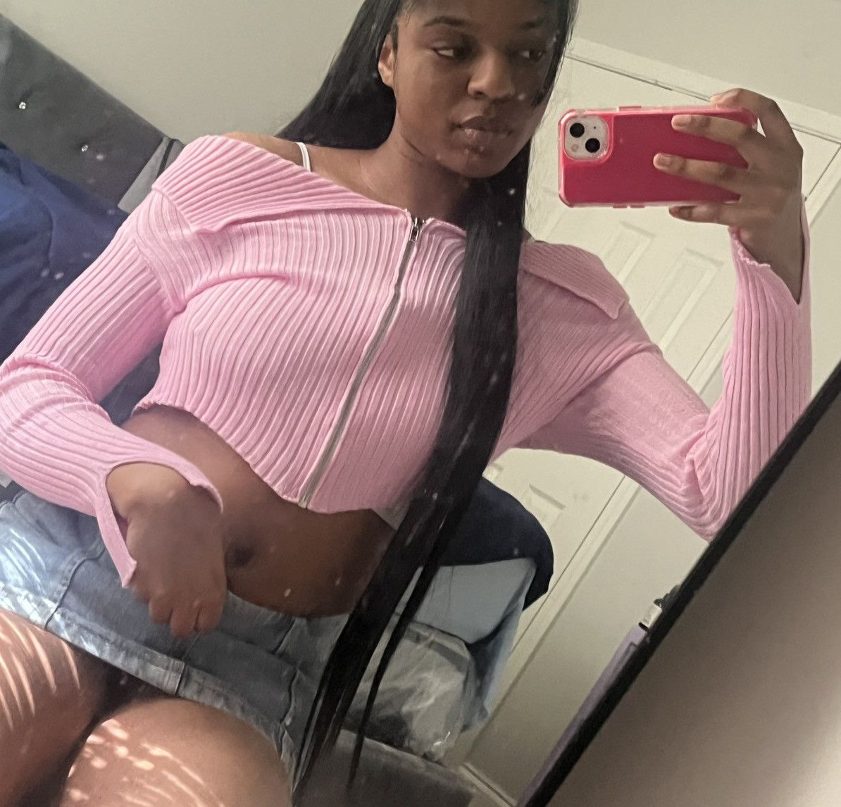 PrettyLittleThing Pink crop sweater Size M / US 6-8 / IT 42-44 - 2 Thumbnail