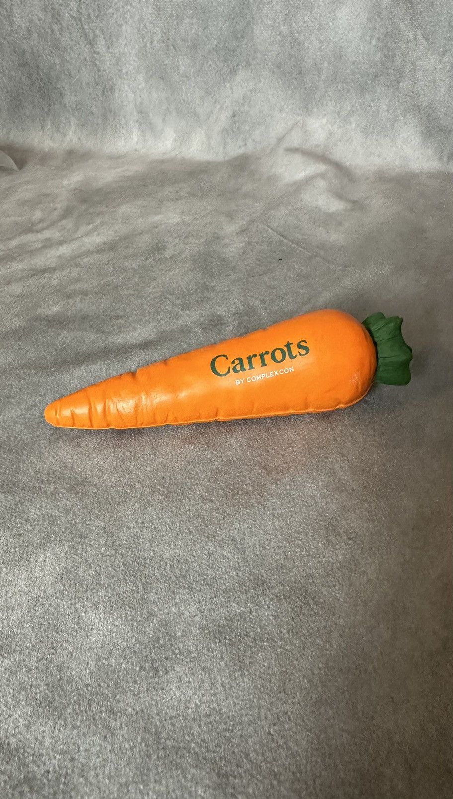 Carrots by Anwar Carrots Anwar Carrots X Complex Con stress carrot Rare Size ONE SIZE - 1 Thumbnail