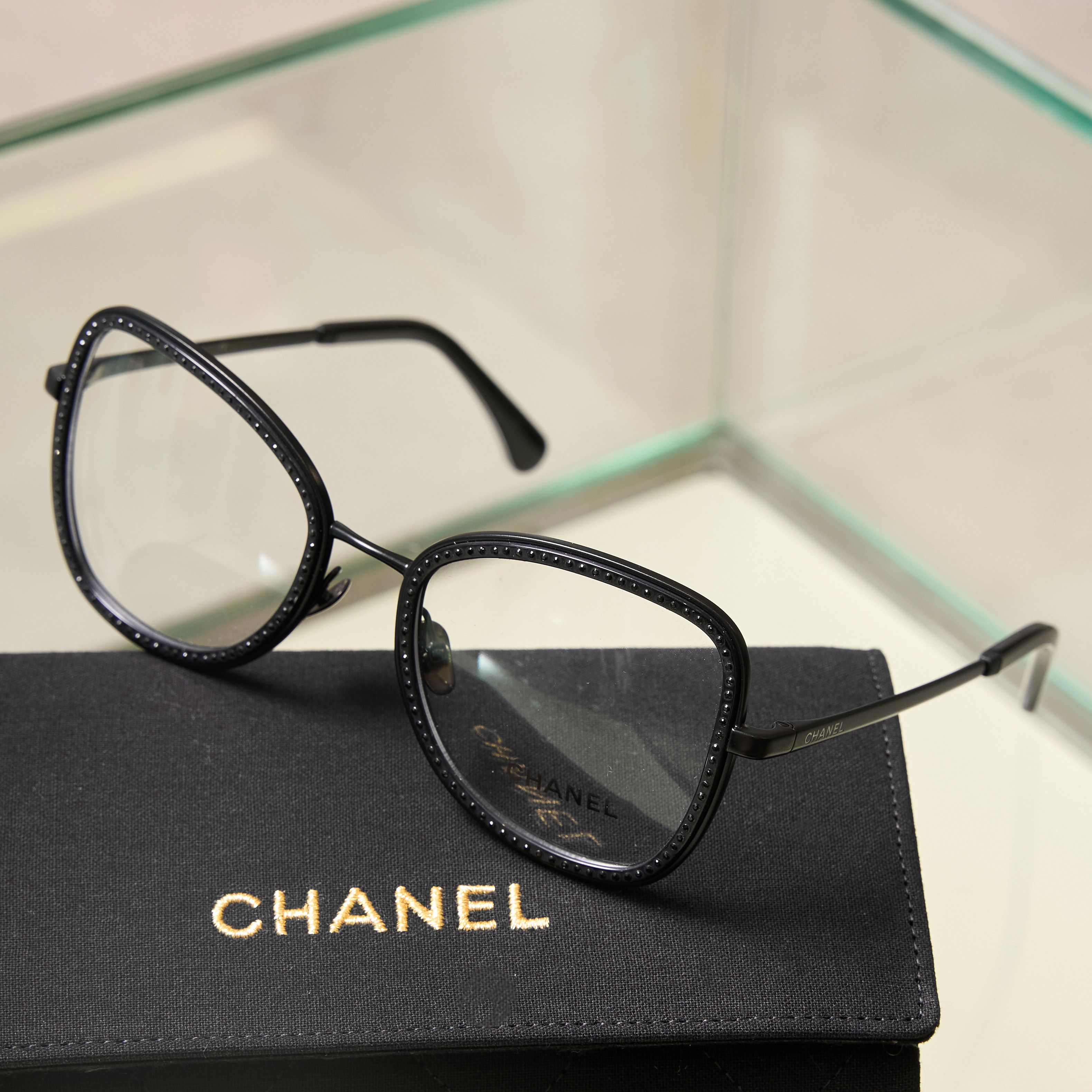 Chanel CHANEL 0CH2208B C101 Sunglasses Size ONE SIZE - 1 Thumbnail