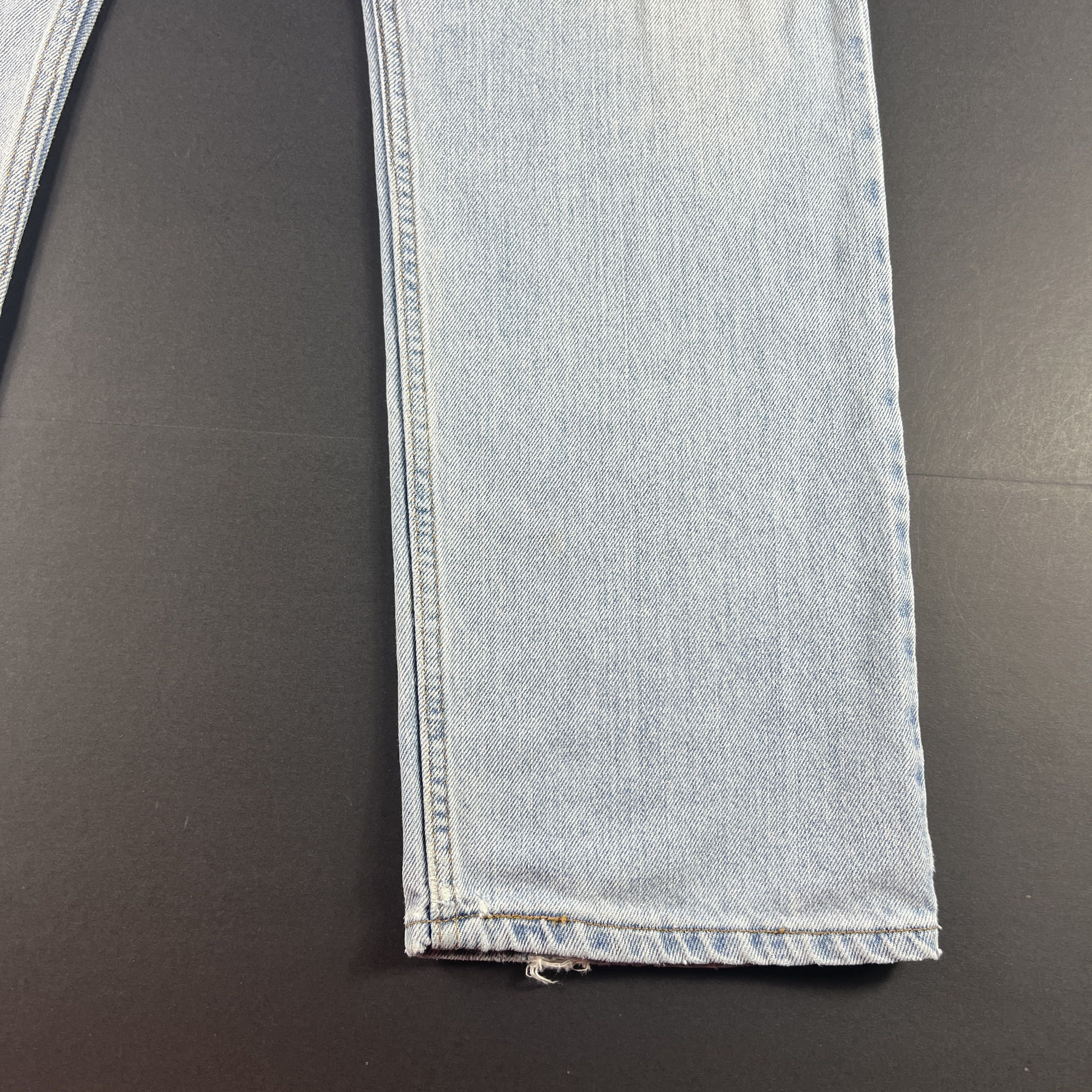 Levi's Y2K Levi's Jeans 505 Straight Light Blue Distressed Denim Size US 35 - 7 Thumbnail