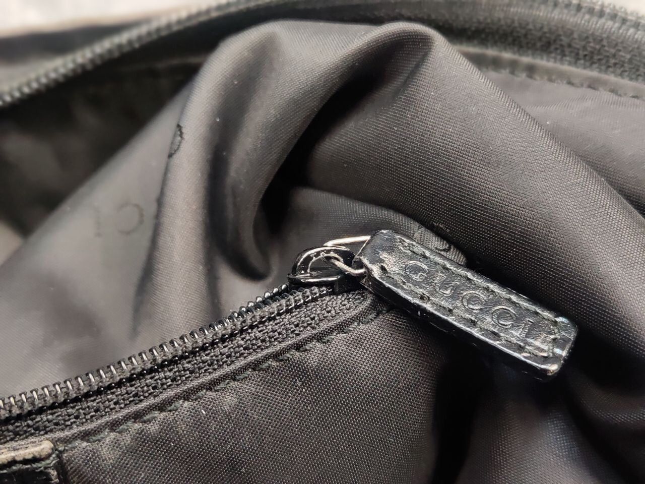 Gucci Vintage Gucci Black Nylon Authentic Shoulder Bag Size ONE SIZE - 21 Thumbnail