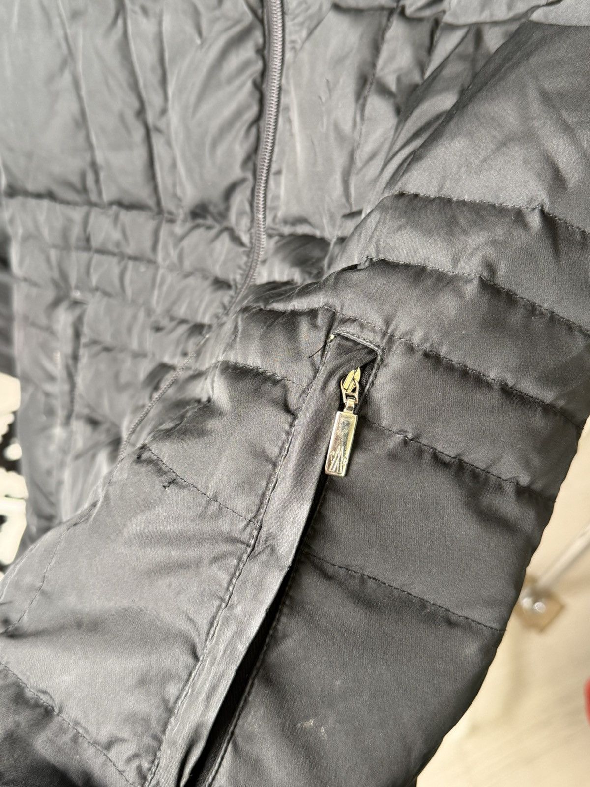 Moncler Vintage Moncler Long Down Puffer Coat Black Size 3 Women’s Size L / US 10 / IT 46 - 10 Thumbnail