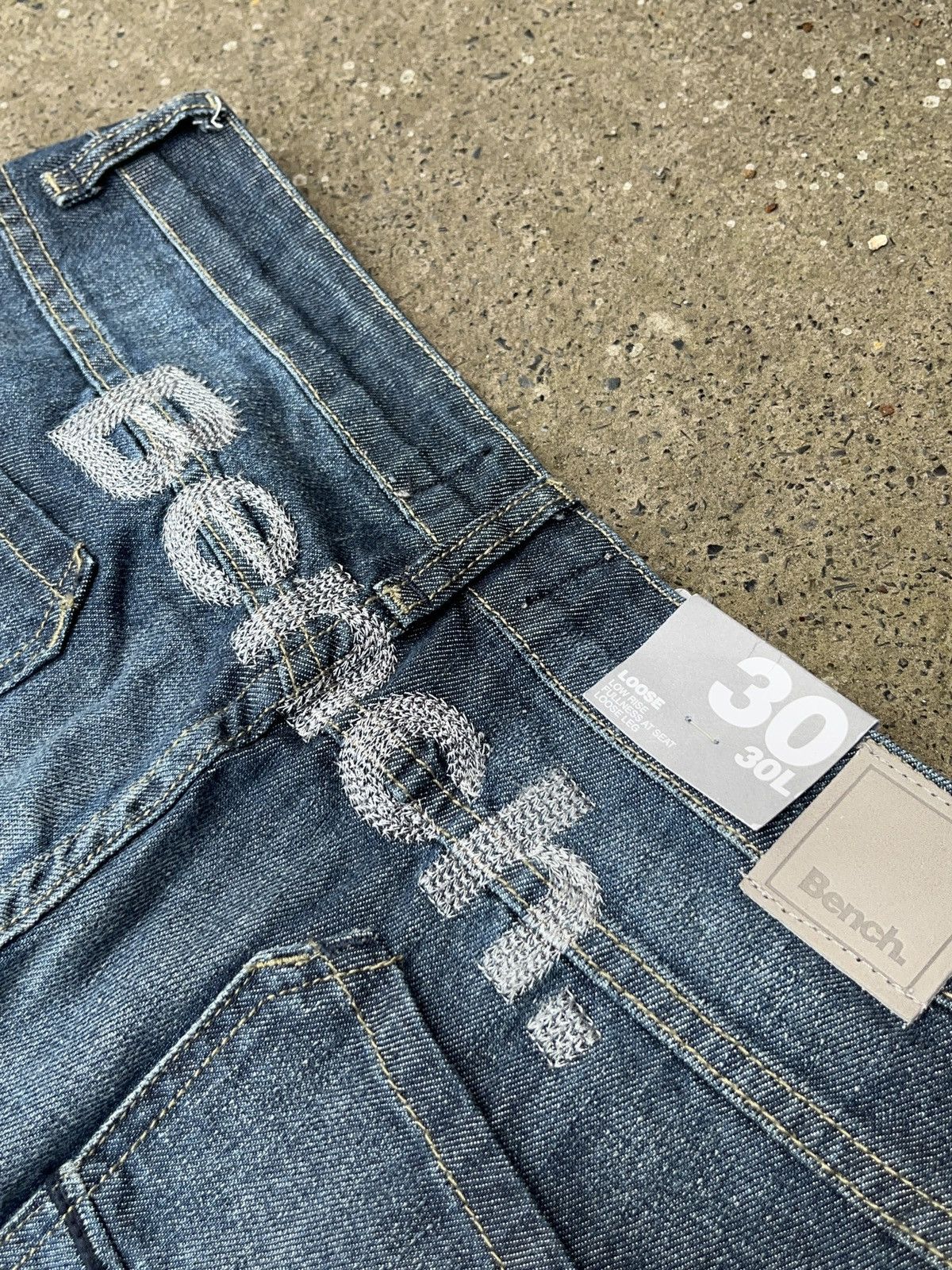 Bench Vintage y2k NWT Bench Jeans Big Embroidered Logo Denim Size US 30 / EU 46 - 11 Thumbnail