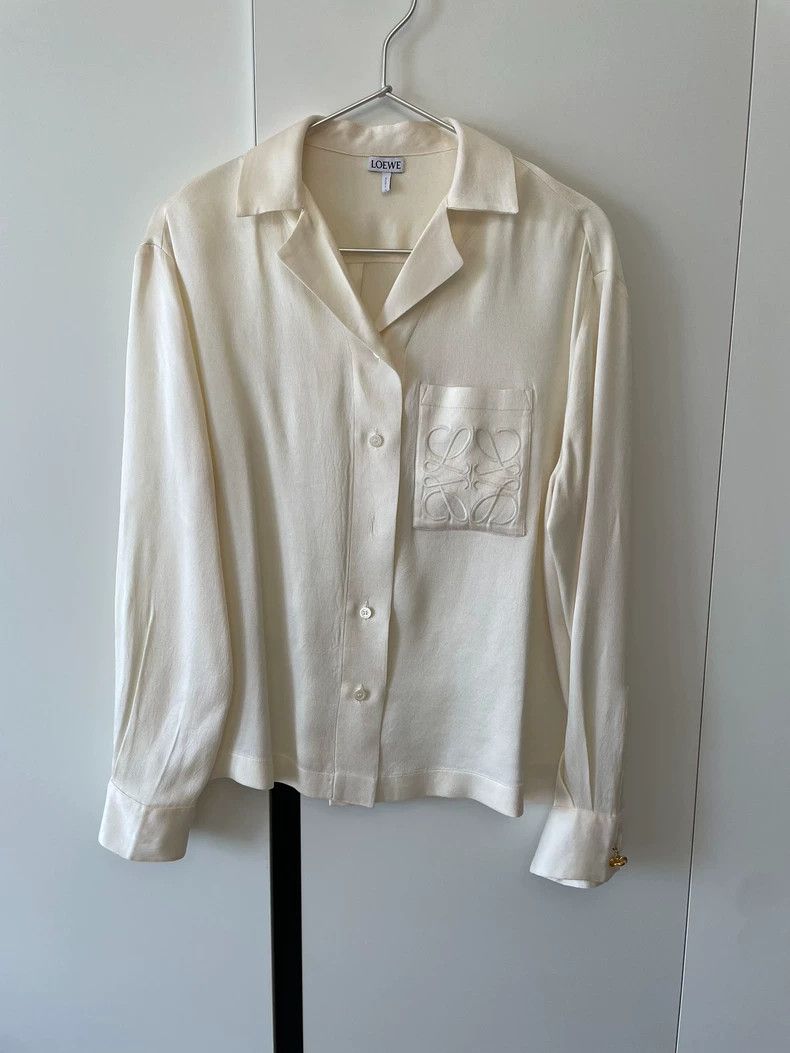 Loewe LOEWE Yellow stripe logo T-shirt on chest Size XS / US 0-2 / IT 36-38 - 2 Thumbnail