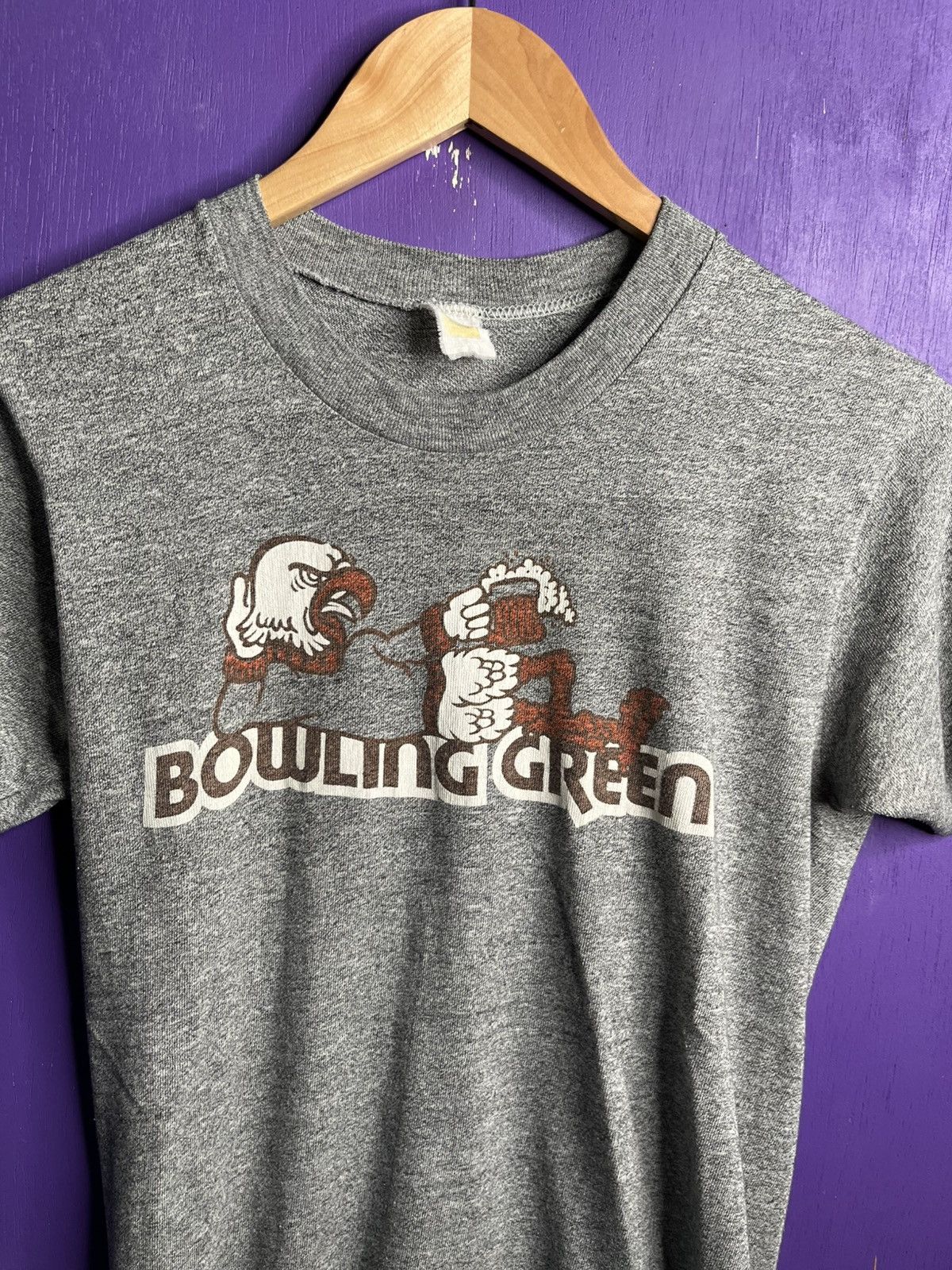 Vintage Vintage 70s Bowling green falcons mascot t-shirt Size US M / EU 48-50 / 2 - 3 Thumbnail
