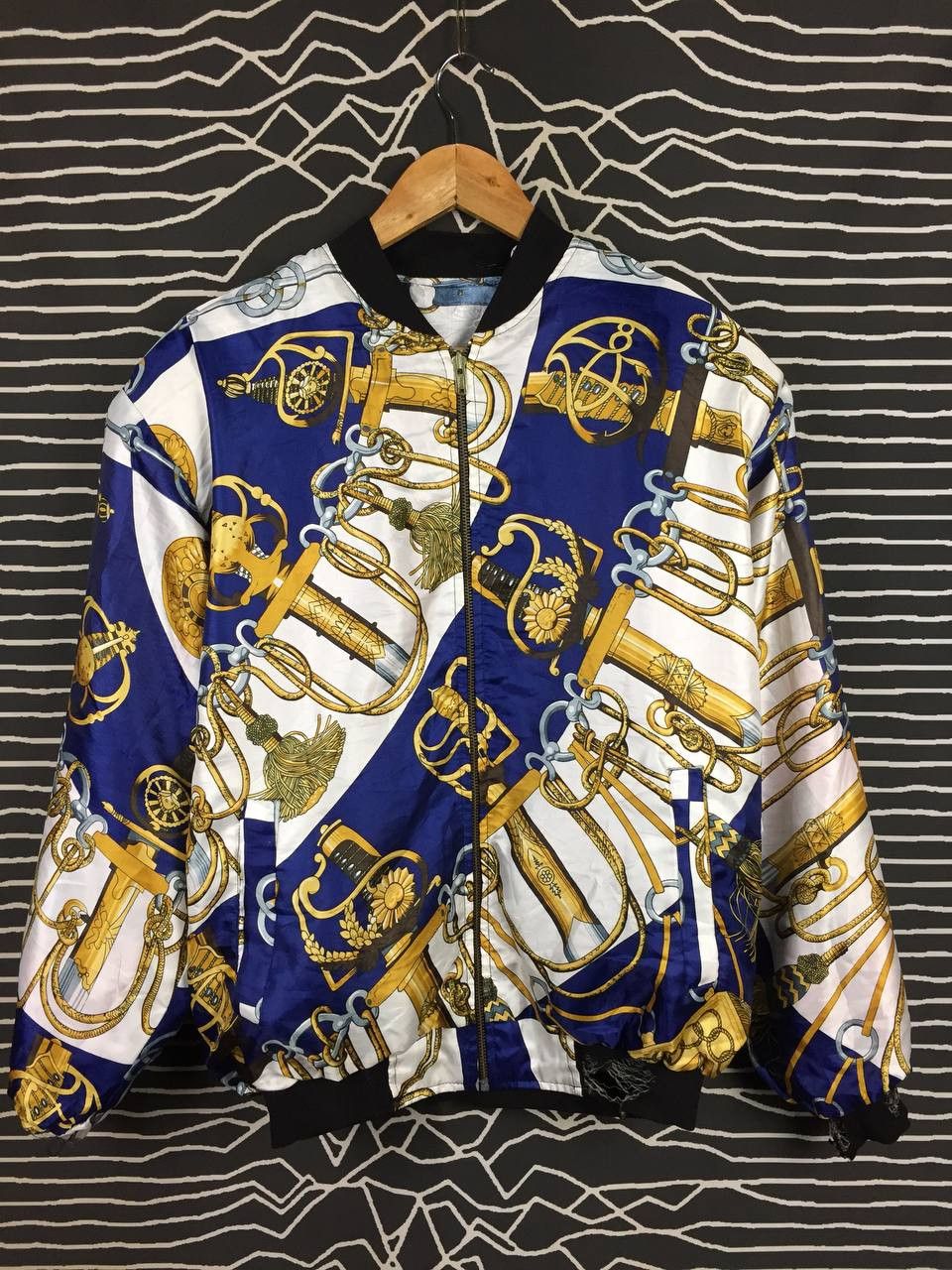 Vintage Distressed Baroque Chain Reversible Silk-Feel Bomber Jacket Size US L / EU 52-54 / 3 - 17 Thumbnail