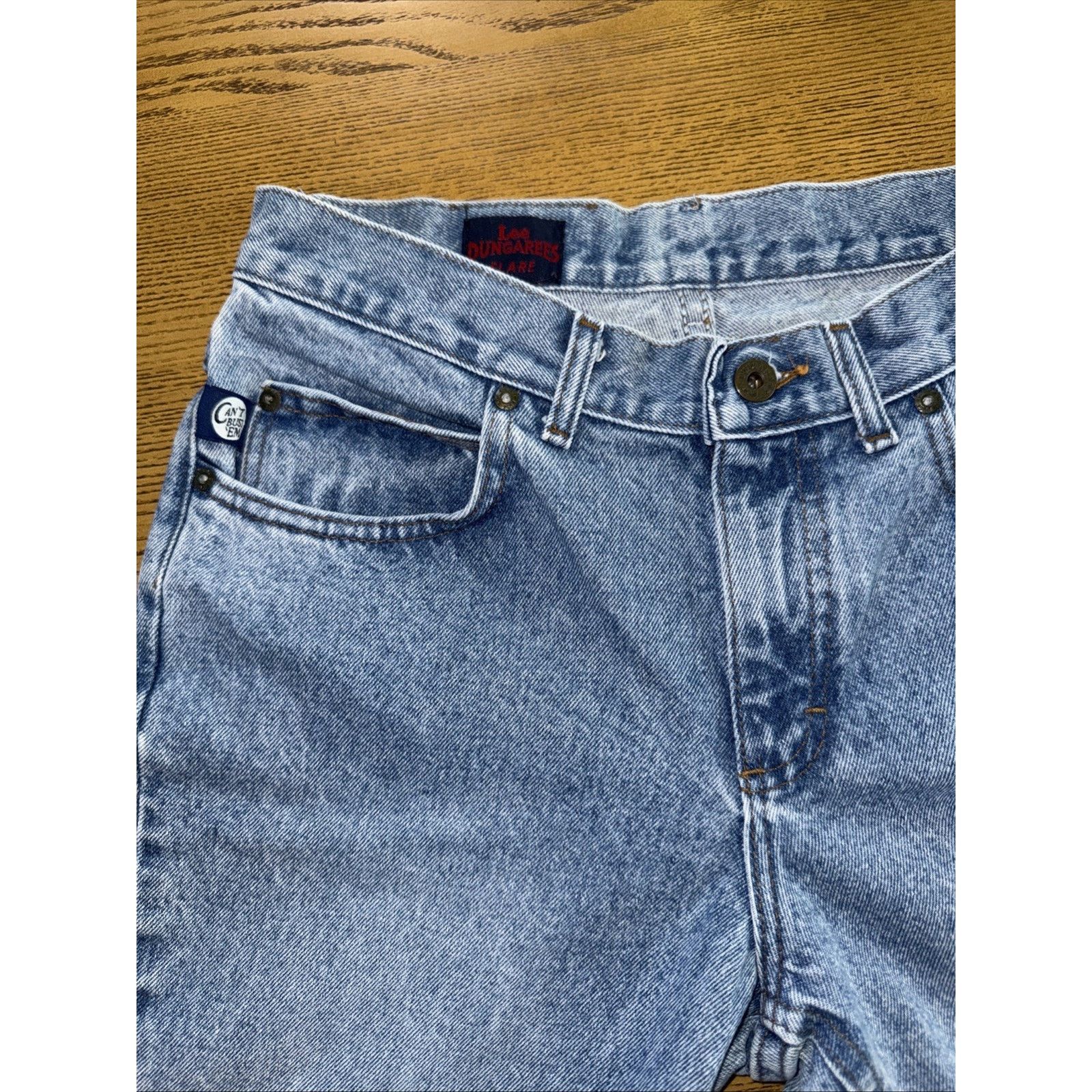 Lee Vintage Y2K 2001 Lee Dungarees Flare Jeans 9 Long 30W 33L Size 30" / US 8 / IT 44 - 3 Thumbnail