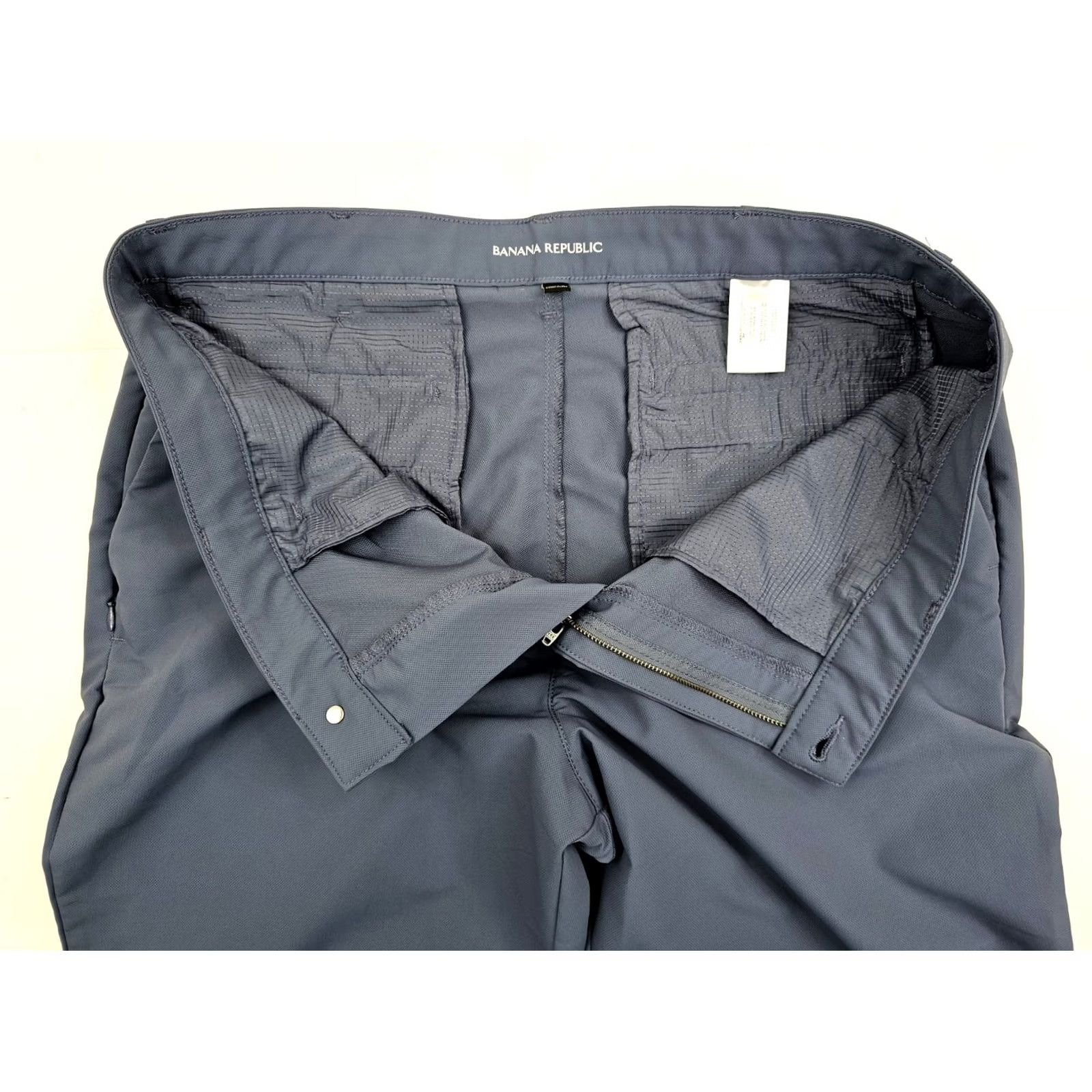 Banana Republic Banana Republic Performance Golf Flat Front Pants Men 40x29 Blue Regular Inseam 29 Khakis Solid Pockets Golf Theme Mens Size US 40 / EU 56 - 6 Thumbnail