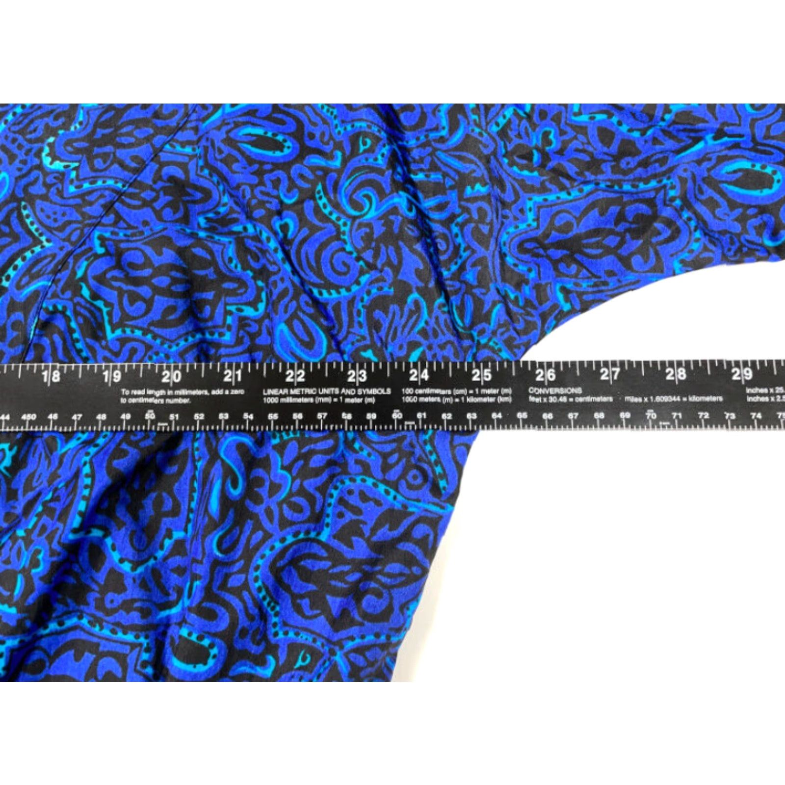 Vintage VTG 90s Geometric Paisley Boxy Fit Full-Zip Windbreaker Jacket Surf Skate L-XL Mens Blue Size US L / EU 52-54 / 3 - 4 Thumbnail
