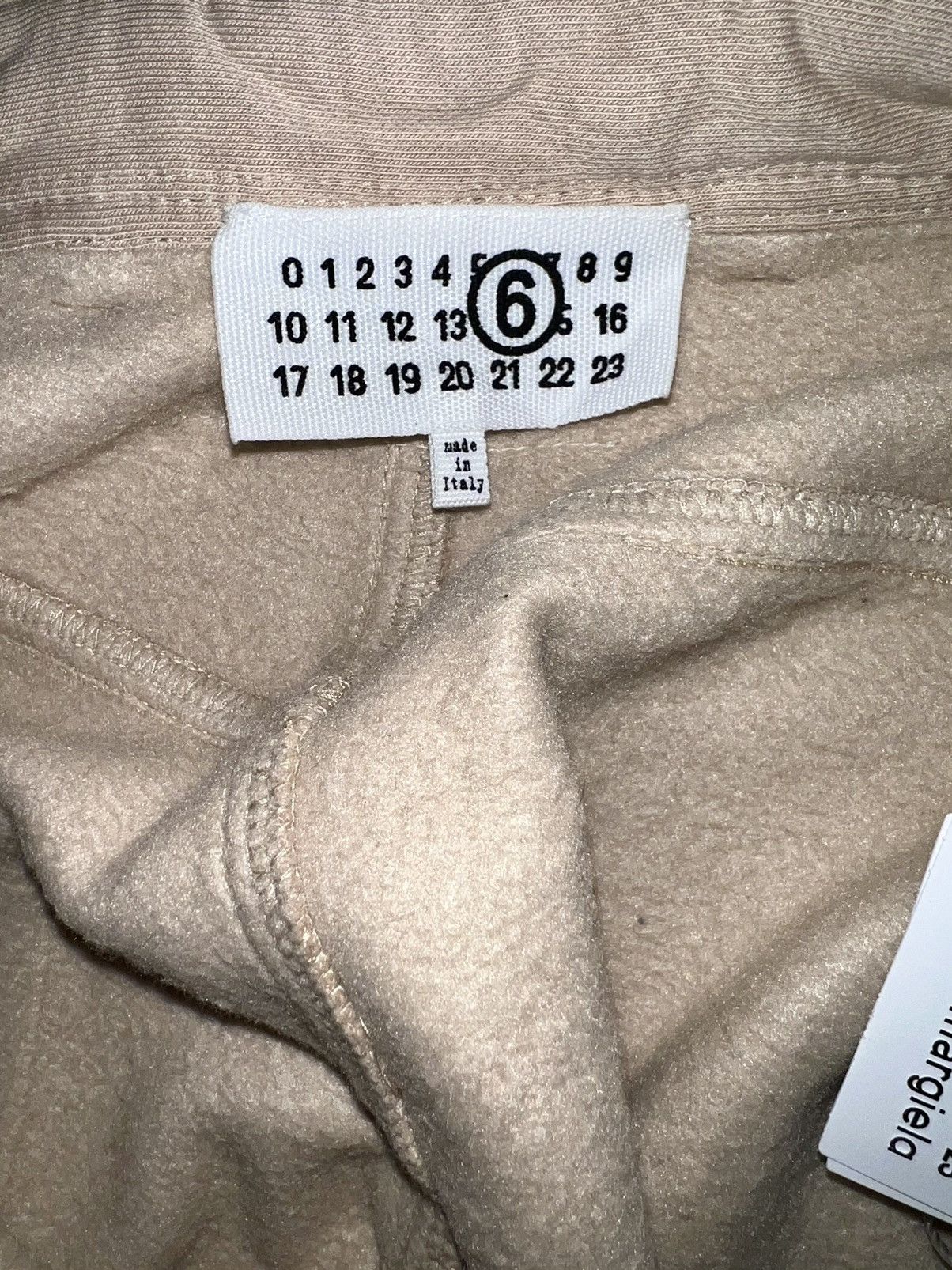 Maison Margiela MM6 RAW HEM BAGGY SWEATS Size US 32 / EU 48 - 6 Thumbnail