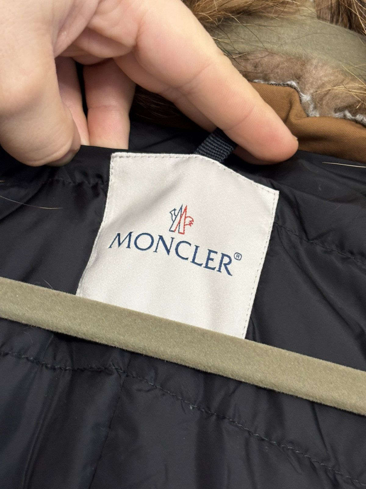Moncler Moncler Chireis Fur-Trimmed Coat Jacket Womans Size 2 Size S / US 4 / IT 40 - 22 Thumbnail