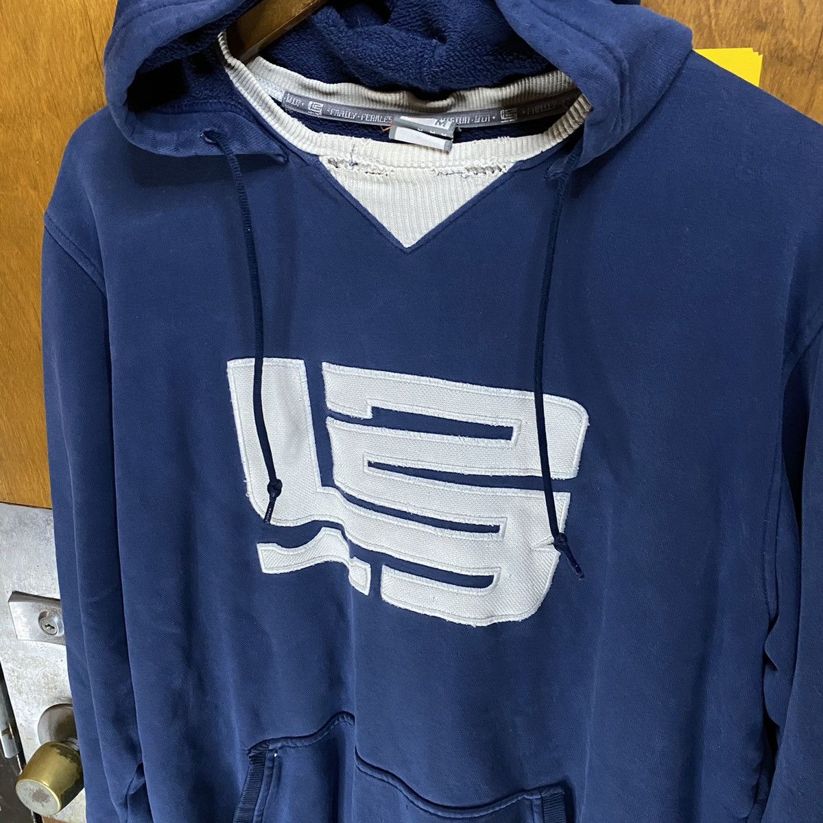 Nike × Vintage Vintage Y2K Nike X Lebron James Afterhood hoodie Size US L / EU 52-54 / 3 - 3 Thumbnail