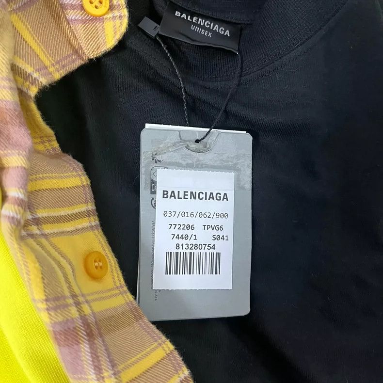 Balenciaga Balenciaga Mosaic Logo printed hooded sweater Size US S / EU 44-46 / 1 - 3 Thumbnail