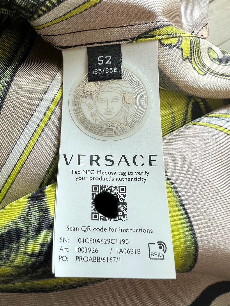 Versace Versace Men's baroque shirt Size US XL / EU 56 / 4 - 6 Thumbnail