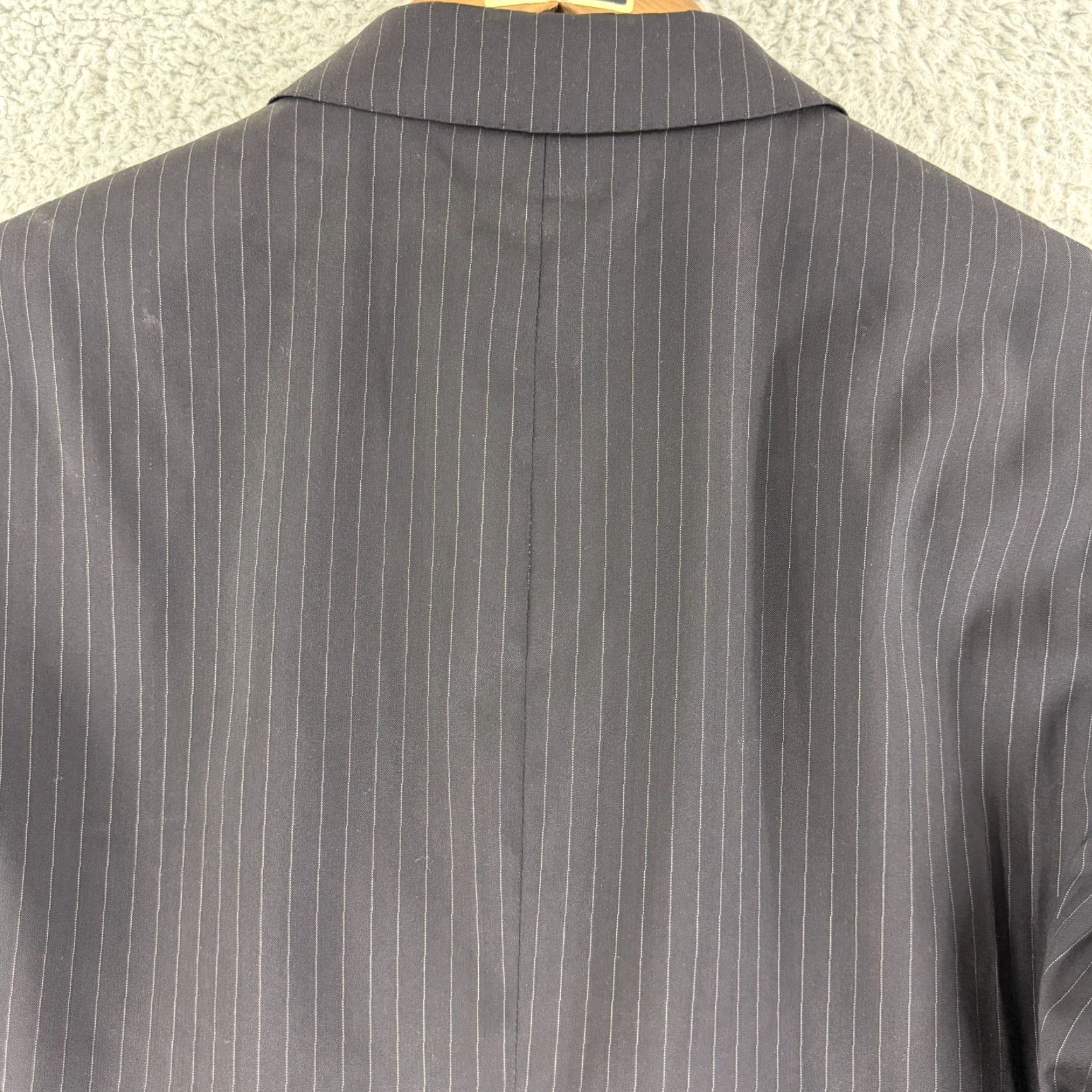 Theory **Theory Black Men's 38 Blazer Jacket Stripe Wool Blend Regular Fit** User: Theory Black Men's 38 Blazer Jacket Stripe Wool Blend Regular Fit Size US M / EU 48-50 / 2 - 7 Thumbnail
