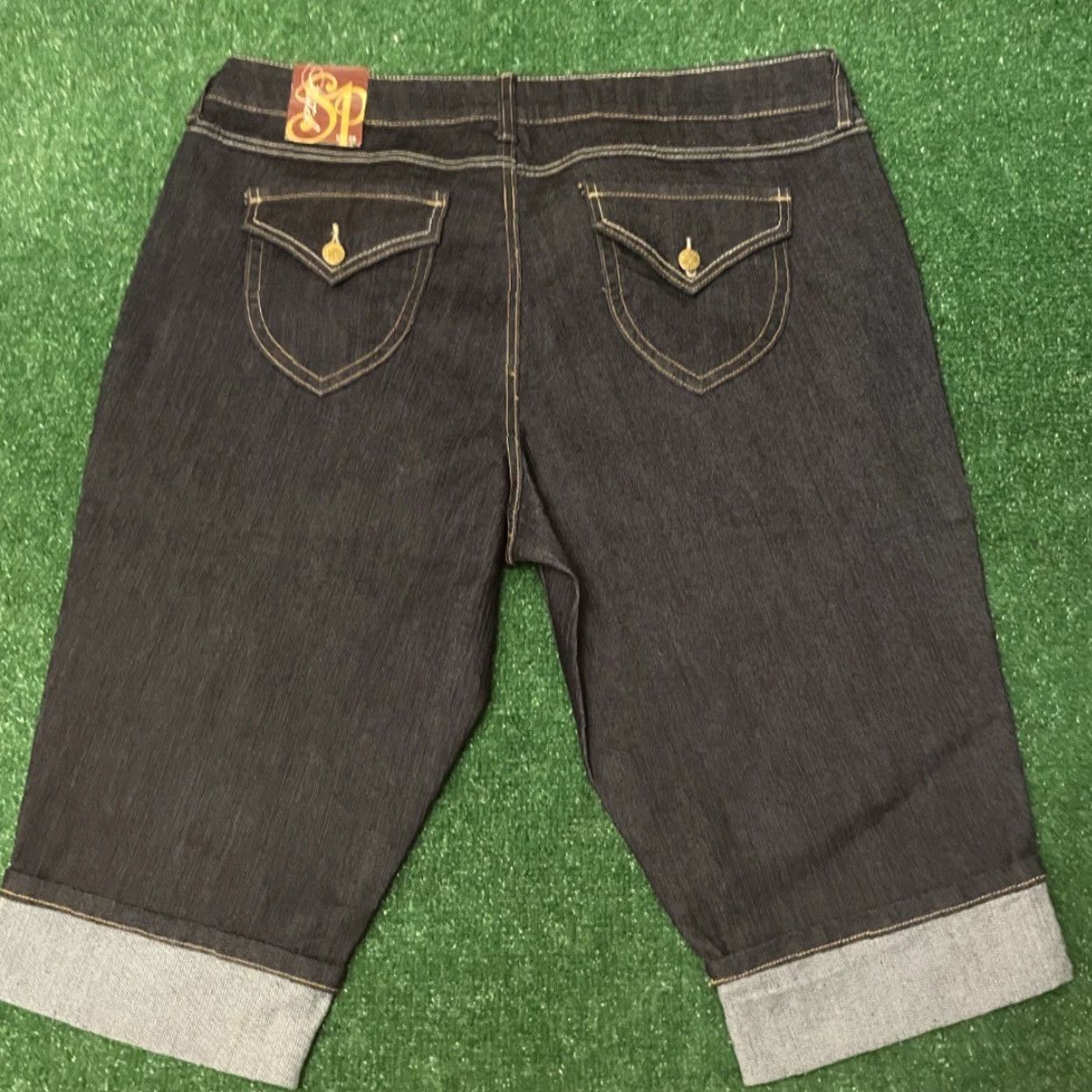 Southpole VINTAGE Southpole Jeans Capri Womens Size 20 Blue Butterfly Baggy Hip Hop Grunge Y2K Capris Size 42" / US 20 - 2 Thumbnail