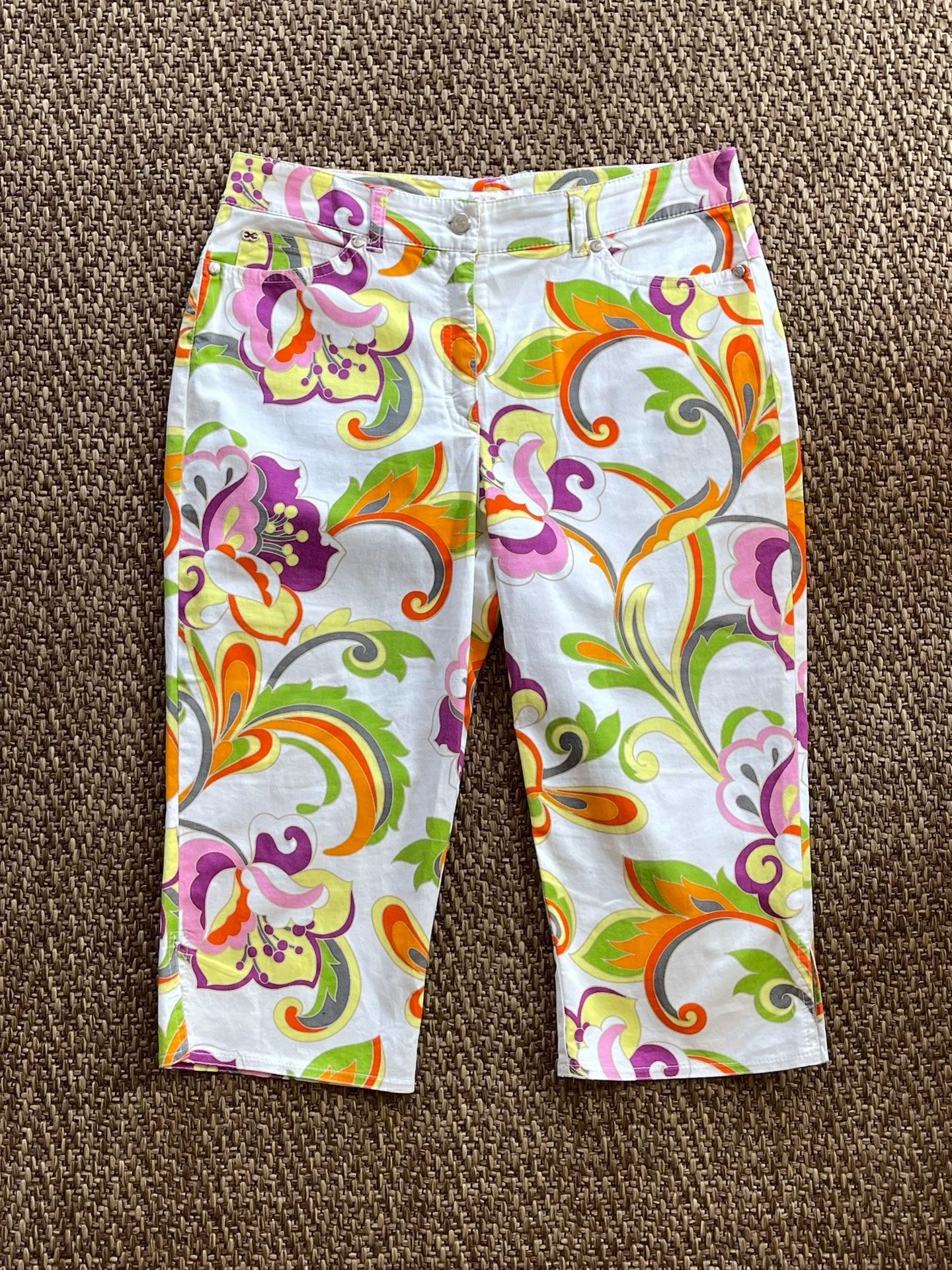 Escada ESCADA Vintage Rare Vibrant Y2K Floral 7/8 Pants 38 Size 26" / US 2 / IT 38 - 2 Thumbnail