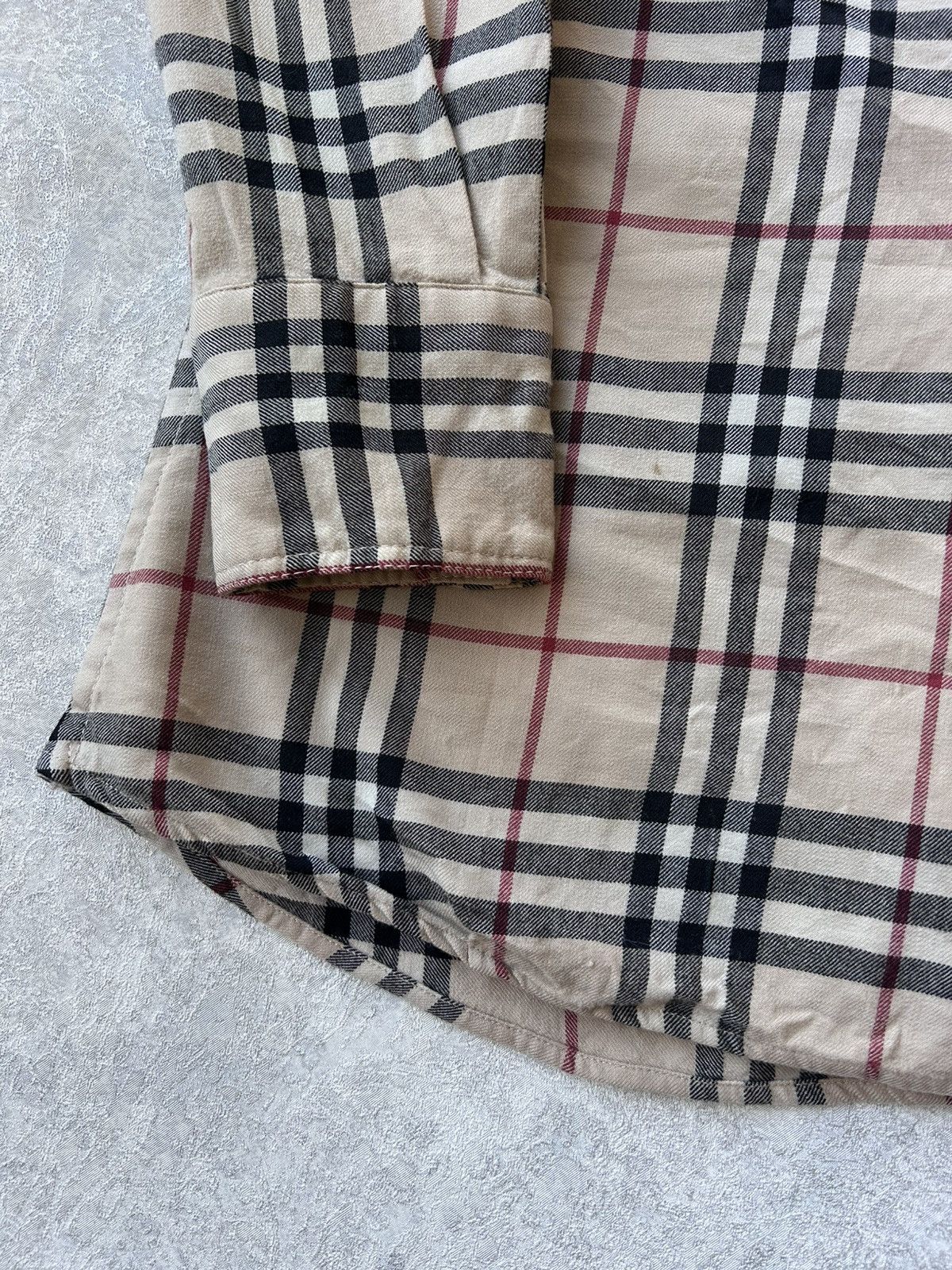 Burberry Burberry London Nova Check Button Up Shirt Size M / US 6-8 / IT 42-44 - 9 Thumbnail