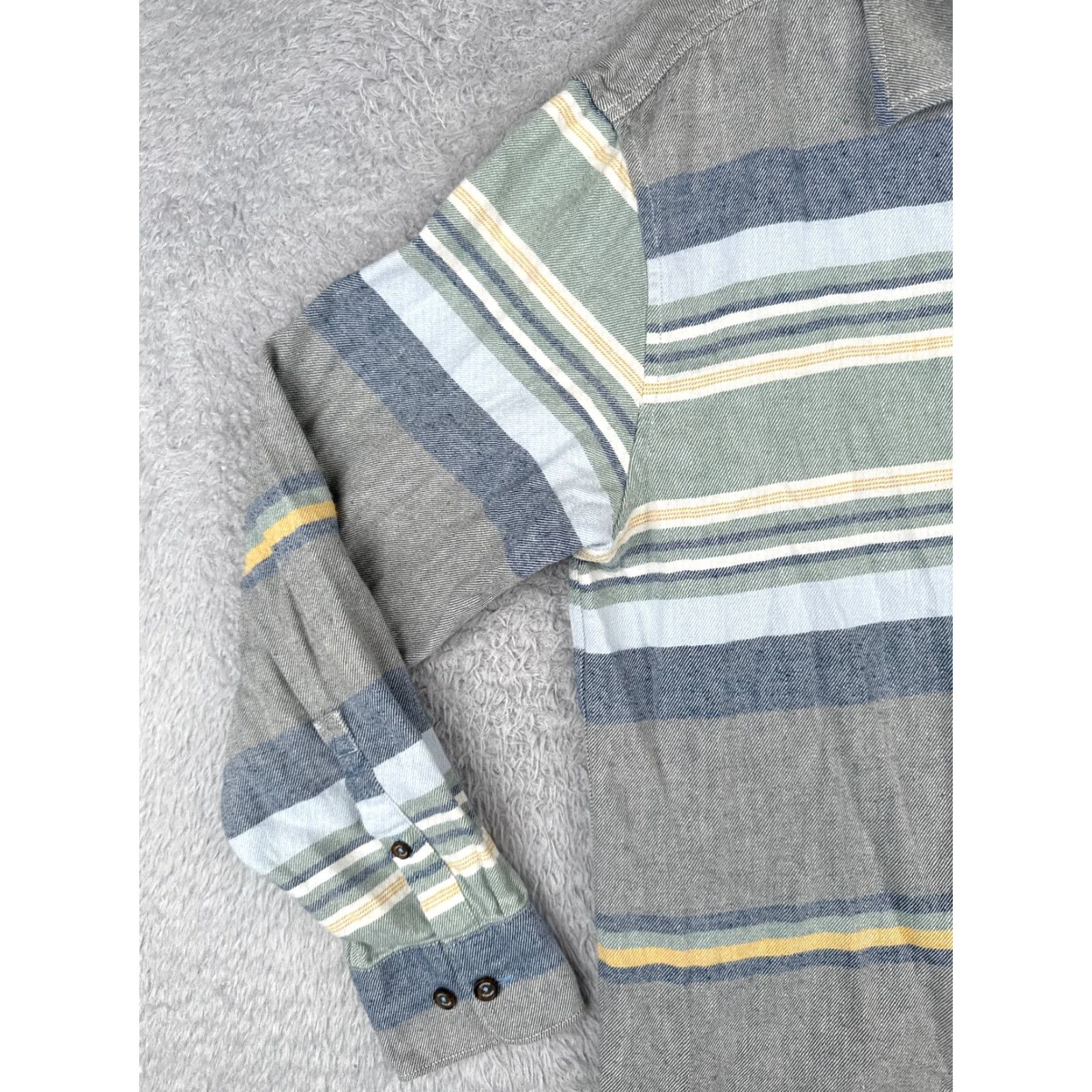 Tommy Bahama Tommy Bahama Shirt Men Medium Gray Blue Stripe Long Sleeve Button-Up Casual, Travel, Resort, Aloha, Beach, Hawaiian Pattern D 0 Size US M / EU 48-50 / 2 - 3 Thumbnail