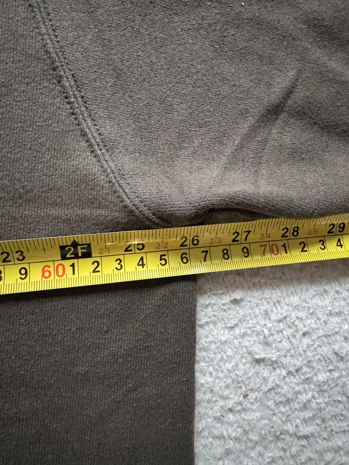 Champion Vintage 90s Champion Olive Green/Brown Sweatshirt XL Size US XL / EU 56 / 4 - 5 Thumbnail