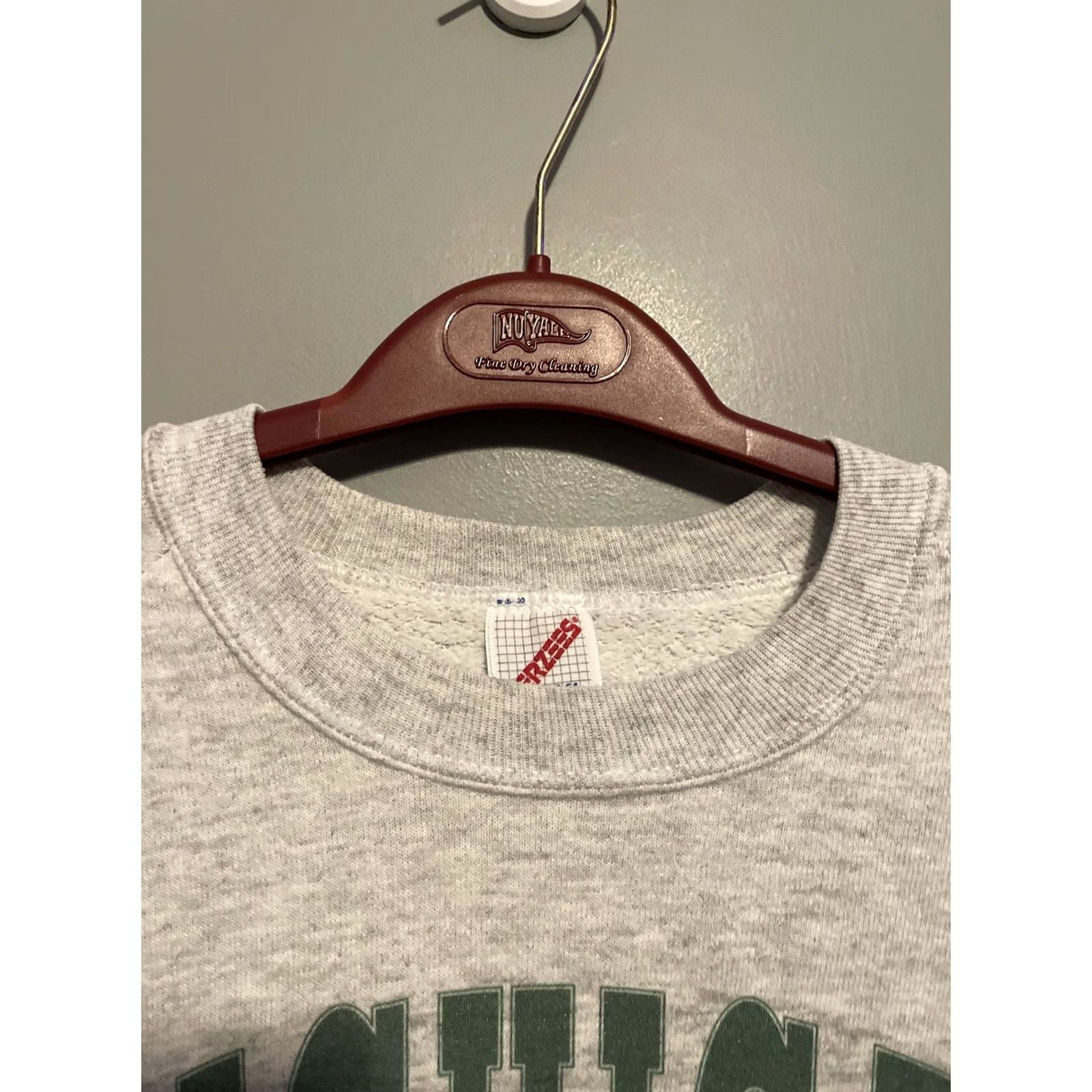 Fruit Of The Loom VINTAGE Fruit of the Loom Michigan State Sweatshirt Mens XL Gray USA Made (E97) Size US XL / EU 56 / 4 - 3 Thumbnail