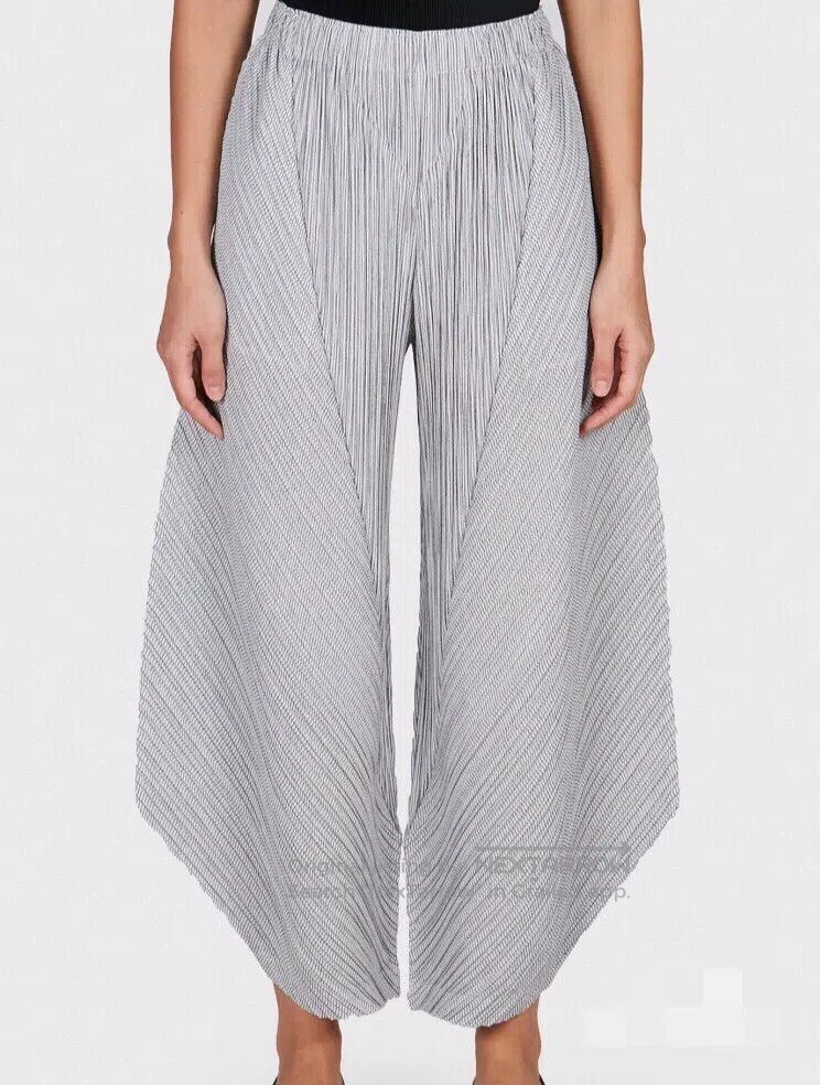 Issey Miyake Issey Miyake size:3 Mixed Cotton Special-Shaped Pants Size 23" - 8 Thumbnail