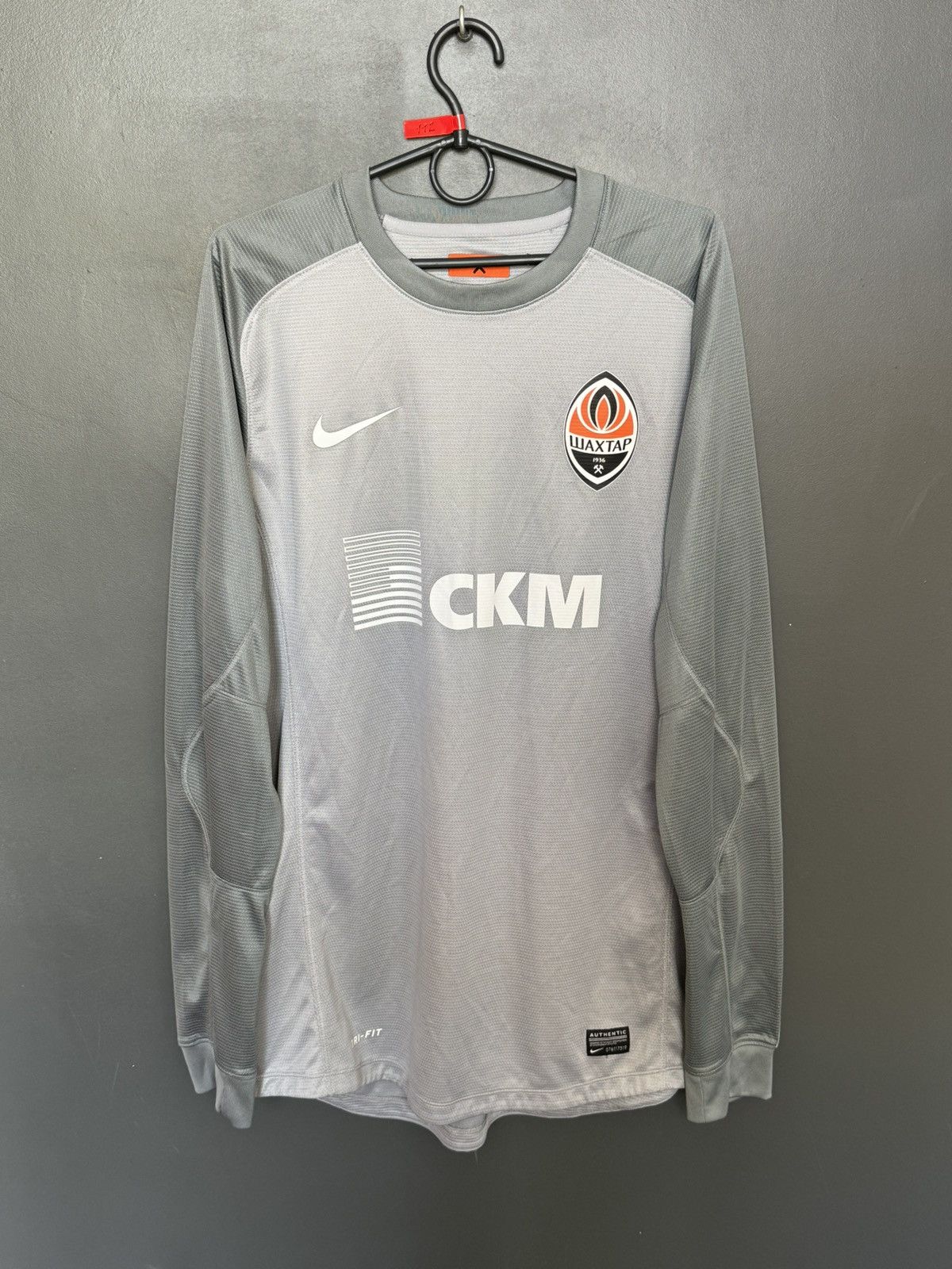 Nike Shakhtar Donetsk Player Issue Goalkeeper Football Jersey Size US L / EU 52-54 / 3 - 2 Thumbnail
