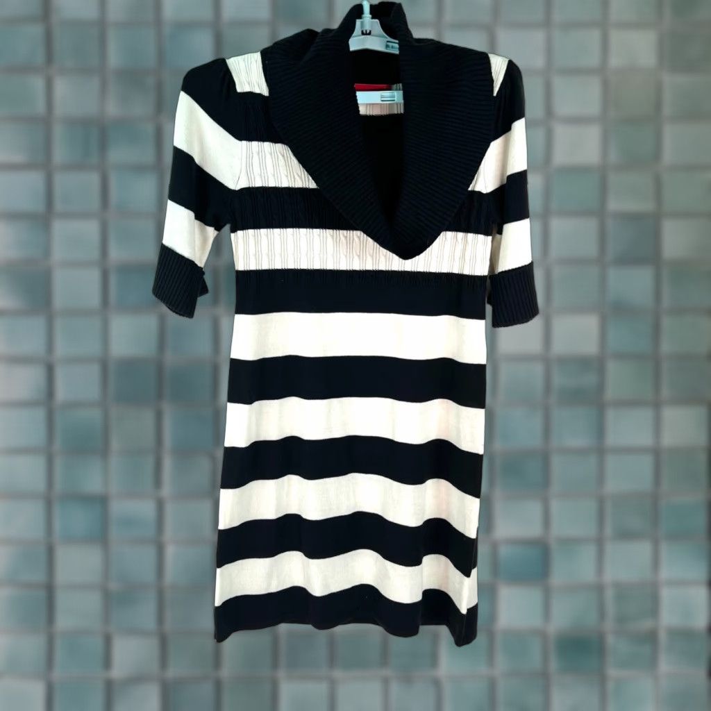 Vintage LIV Womens Long Sleeves Cowl Neck Black White Striped Sweater Dress Size M Size M / US 6-8 / IT 42-44 - 1 Thumbnail