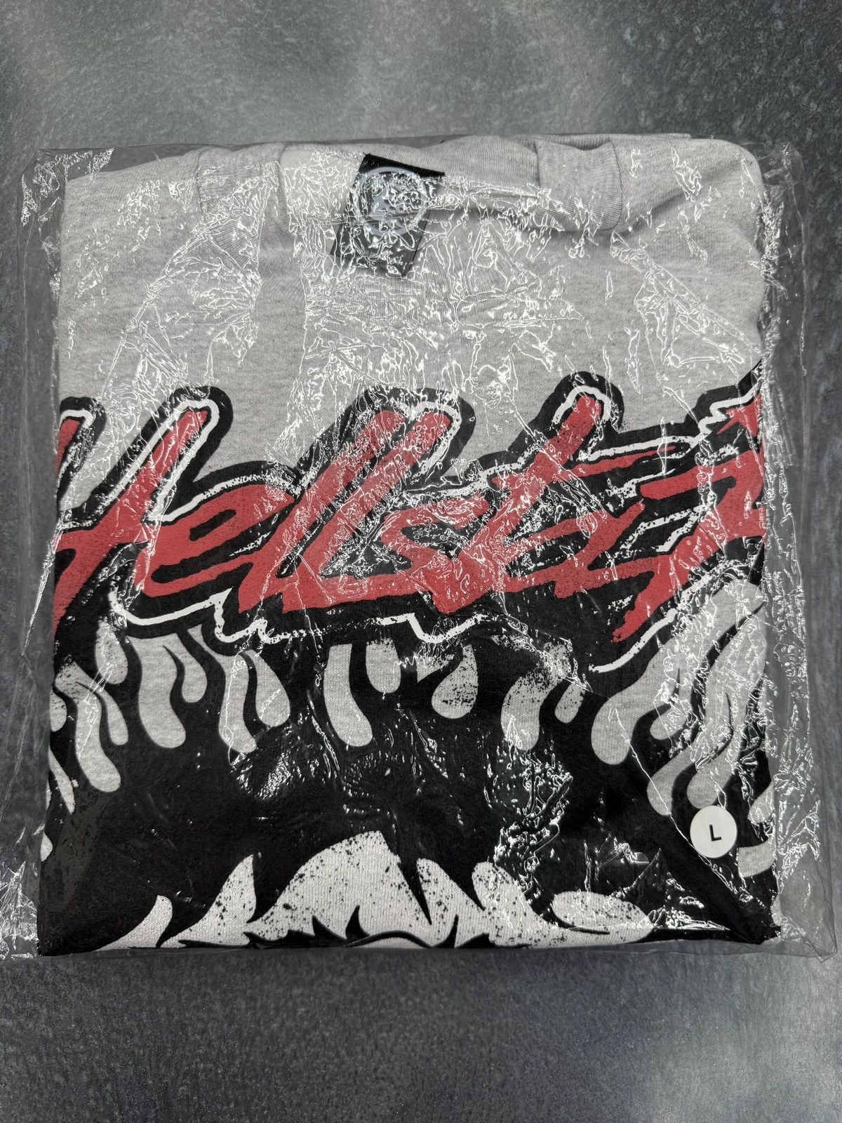HELLSTAR Hellstar Records Crewneck (Overseas Exclusive) Size US L / EU 52-54 / 3 - 9 Thumbnail