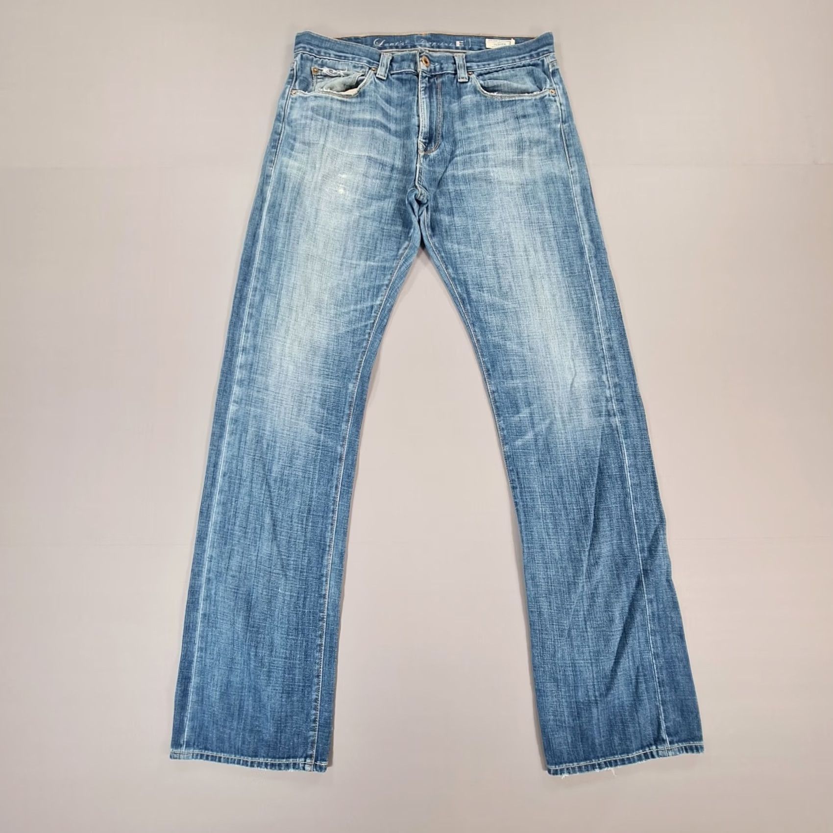 Levi's Levi's Womens Jeans Blue W33 L35 Regular Straight Distressed 5-Pocket USA Made In USA Zip Fly 100% Cotton Hands Made No Size 24" / US 00 / IT 34 - 2 Thumbnail