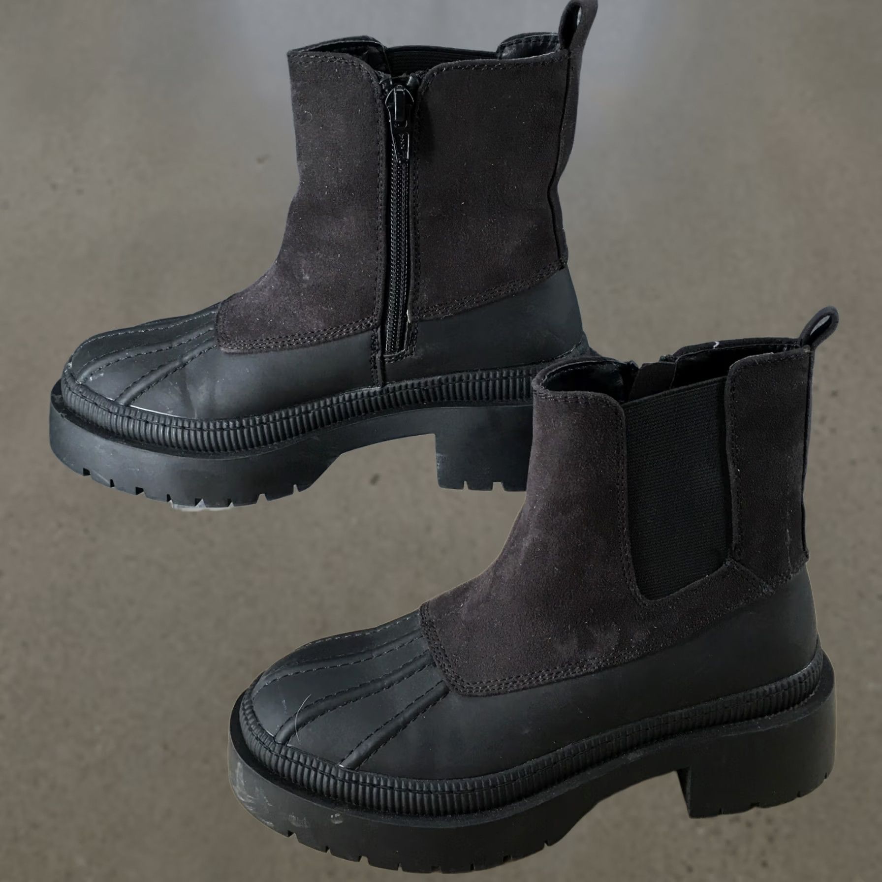 Vintage Universal Thread Duck Boots Womens 6 Ella Chelsea Ankle Black Rubber Zip Pull On Boots Size US 6 / IT 36 - 1 Thumbnail