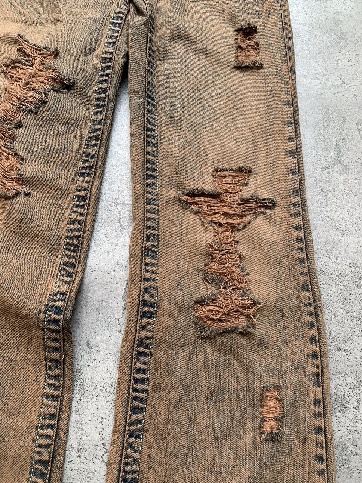 If Six Was Nine REDPEPPER distressed mudwash flare jeans Size US 28 / EU 44 - 2 Thumbnail