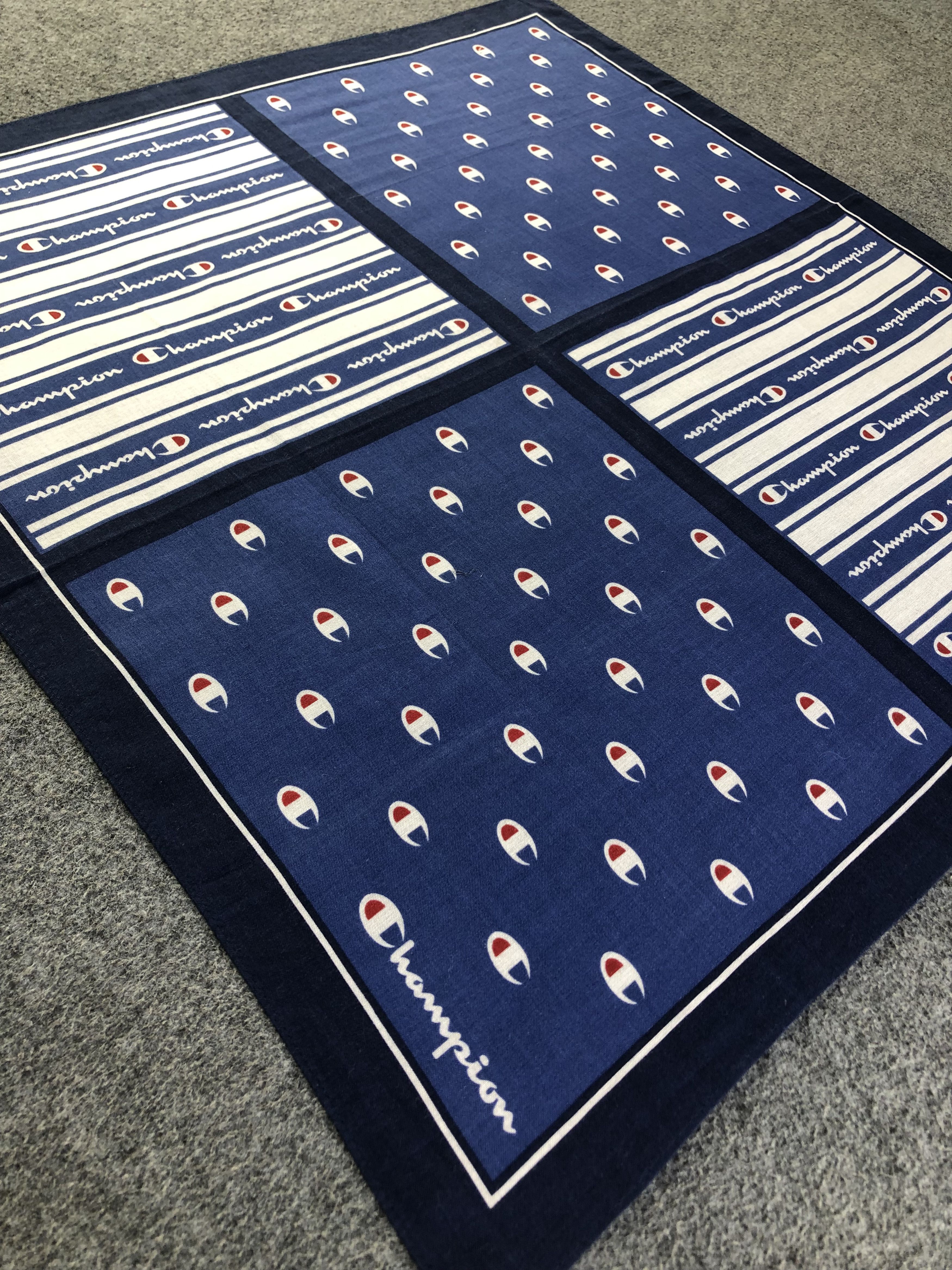 Champion Champion Handkerchief / Bandana / Neckerchief C389 Size ONE SIZE - 4 Thumbnail