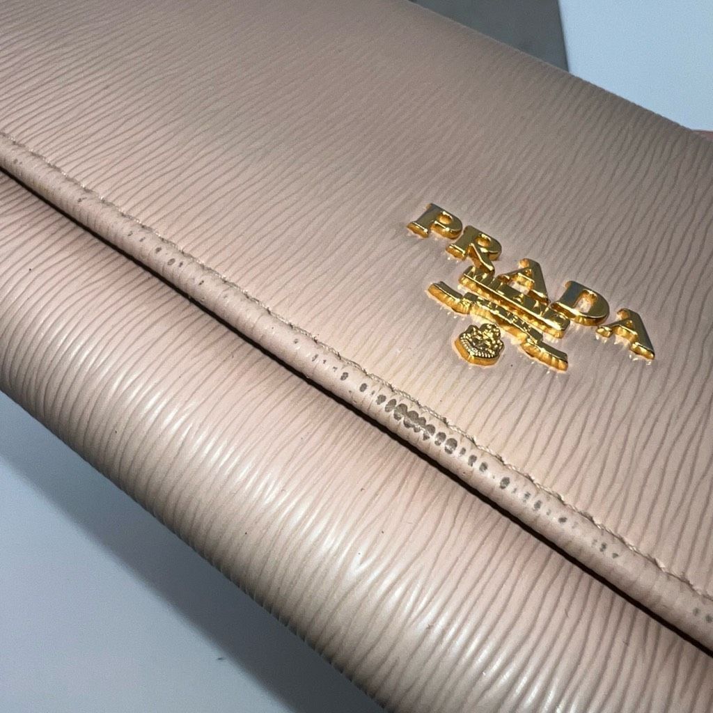 Prada Prada Textured Saffiano Leather Long Wallet **SEE PHOTOS AND DESCRIPTION Size ONE SIZE - 7 Thumbnail