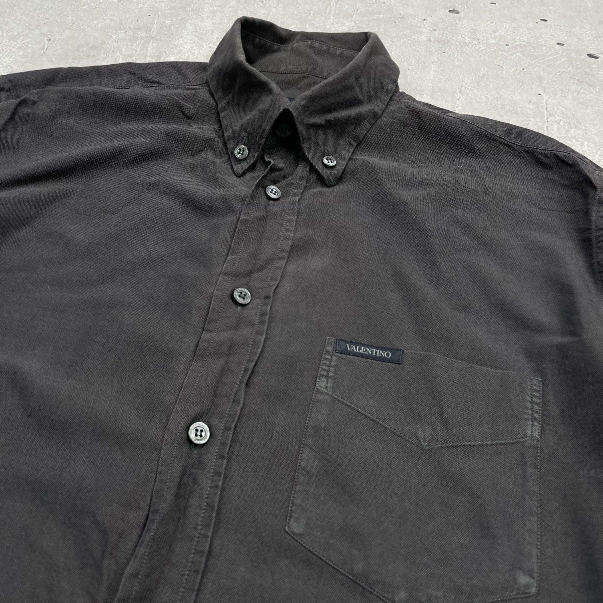 Valentino × Vintage Vintage Valentino Classic Shirt button up y2k Size US M / EU 48-50 / 2 - 5 Thumbnail