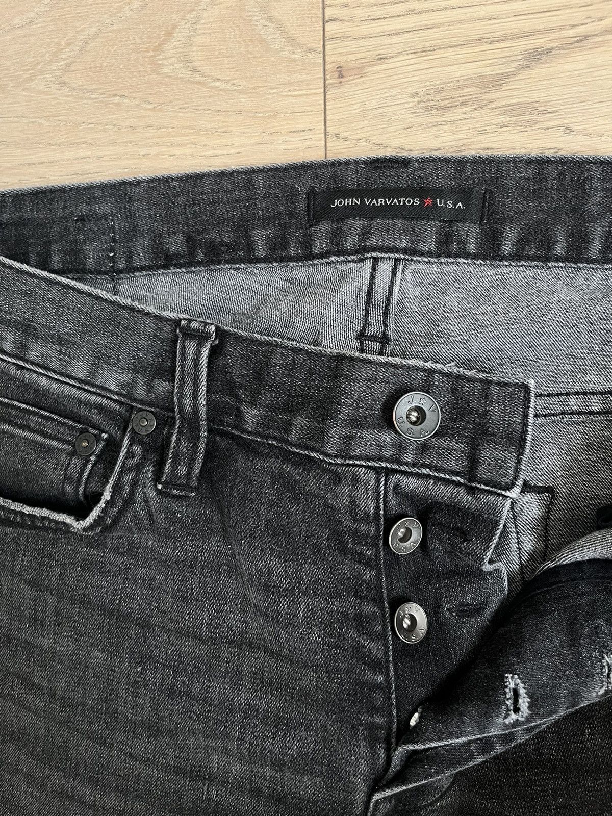 John Varvatos Wight Skinny. Size 30 Size US 30 / EU 46 - 5 Thumbnail