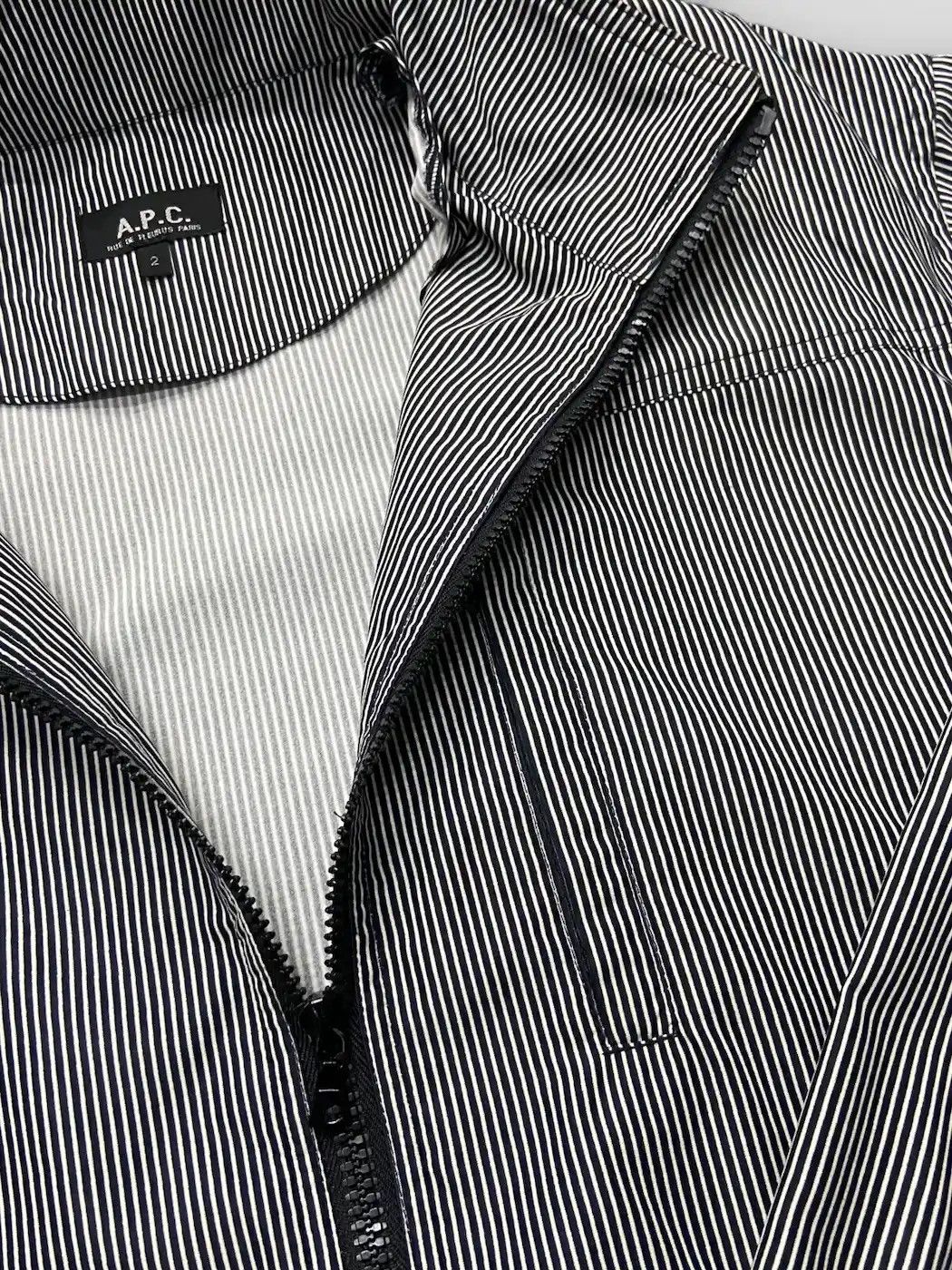 A.P.C. × Vintage Vintage A.P.C Rue De Fleurus Hickory Light Jacket Hooded Size US L / EU 52-54 / 3 - 8 Thumbnail